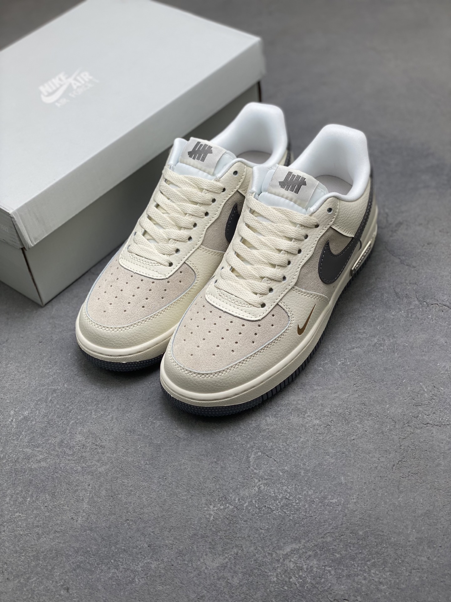 Nike Air Force 1 '07 Low Sneakers - Limited Edition, Premium Comfort 9 i1754670458505 4943 0 7