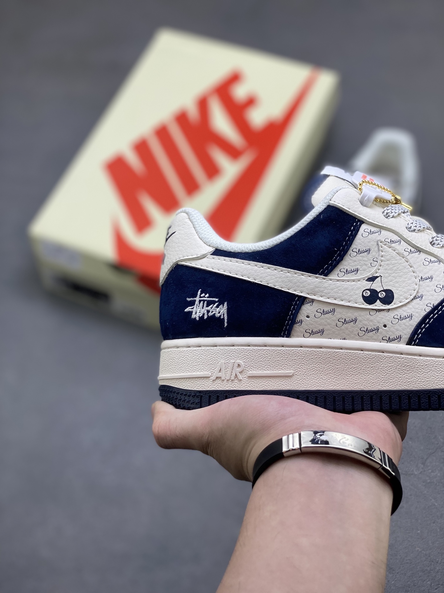 Nike Air Force 1 '07 Low Stussy Collab Sneakers Navy Blue and White 6 i1754755909700 4683 0 4