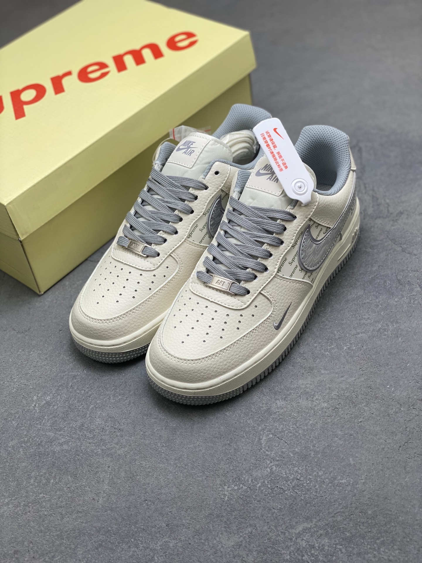 Nike Air Force 1 '07 Low Supreme Sneakers Limited Edition - XX3168-147 9 i1754940925756 3592 0 7