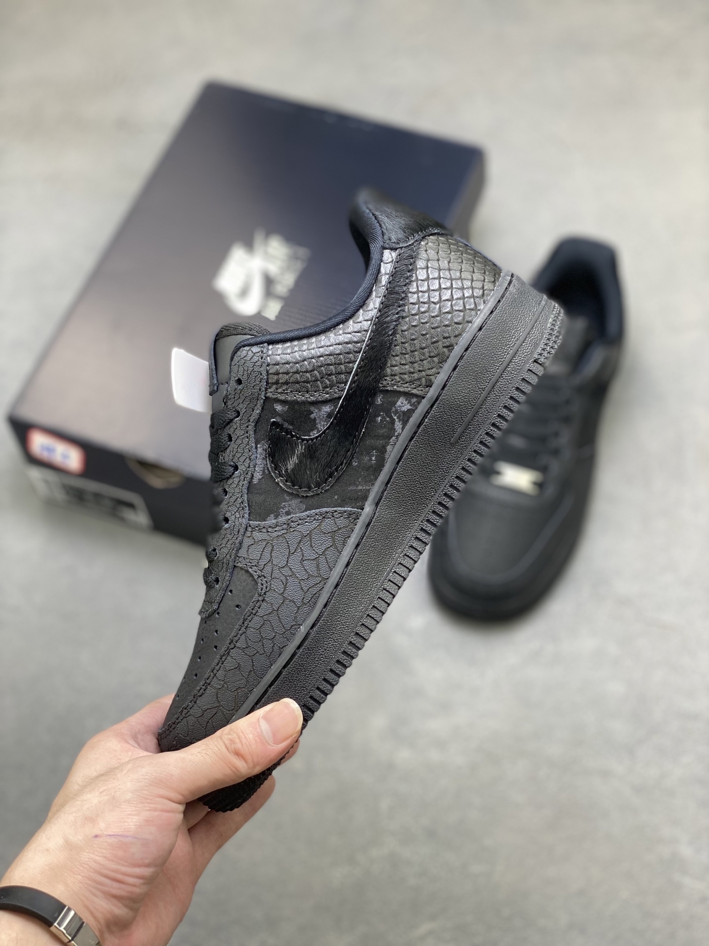 Nike Air Force 1 '07 Low Black Sneakers - Limited Edition 4 i1754941957493 49 0 2