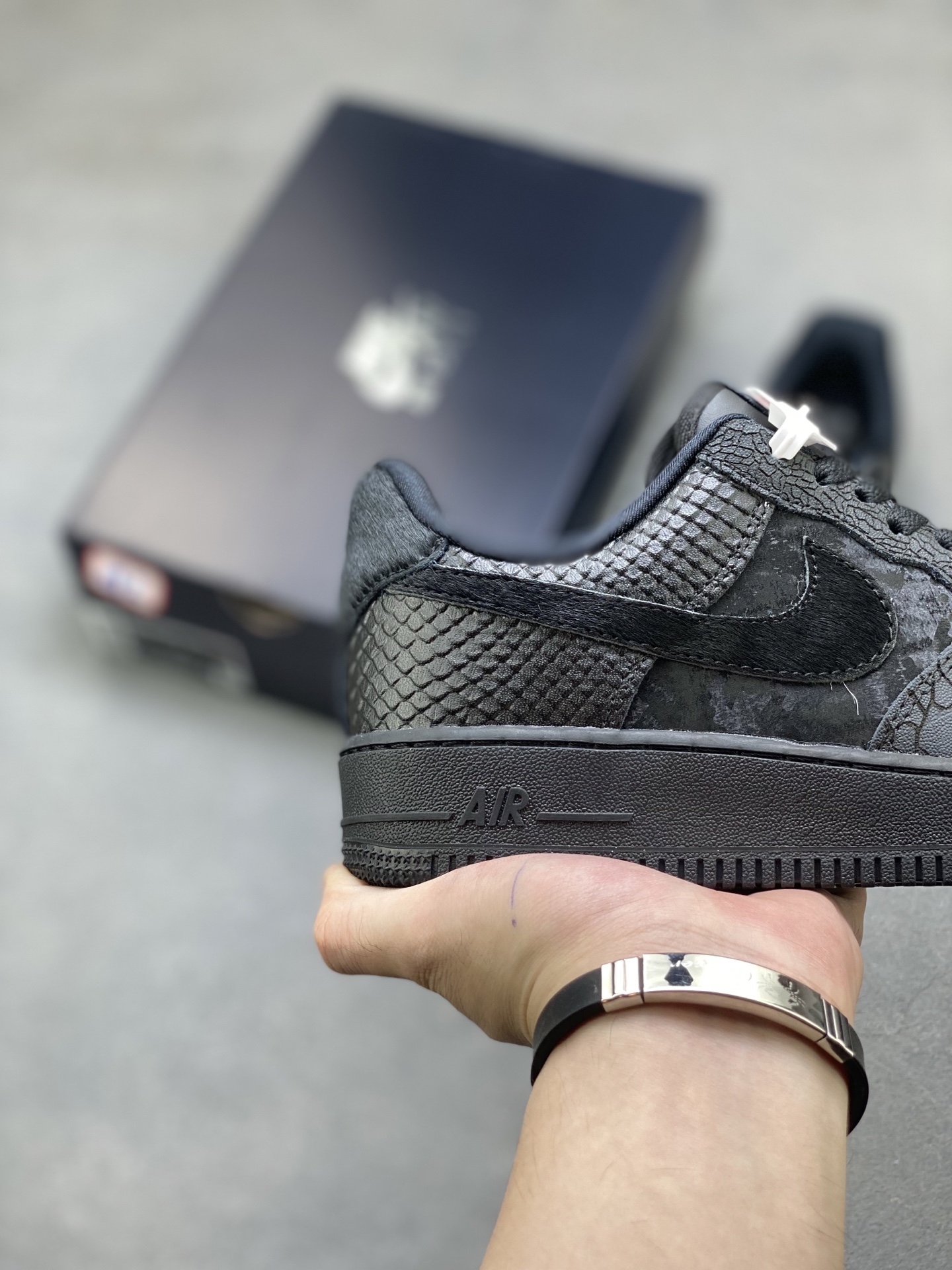 Nike Air Force 1 '07 Low Black Sneakers - Limited Edition 6 i1754941957525 6106 0 4