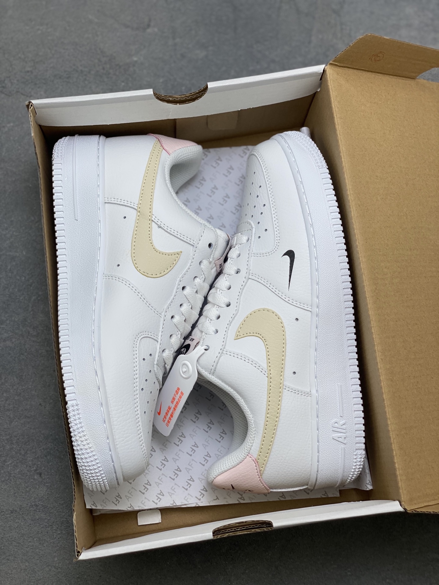 Nike Air Force 1 '07 Low White/Coconut Milk Casual Shoes HF9922-100 10 i1754942251975 4089 0 8