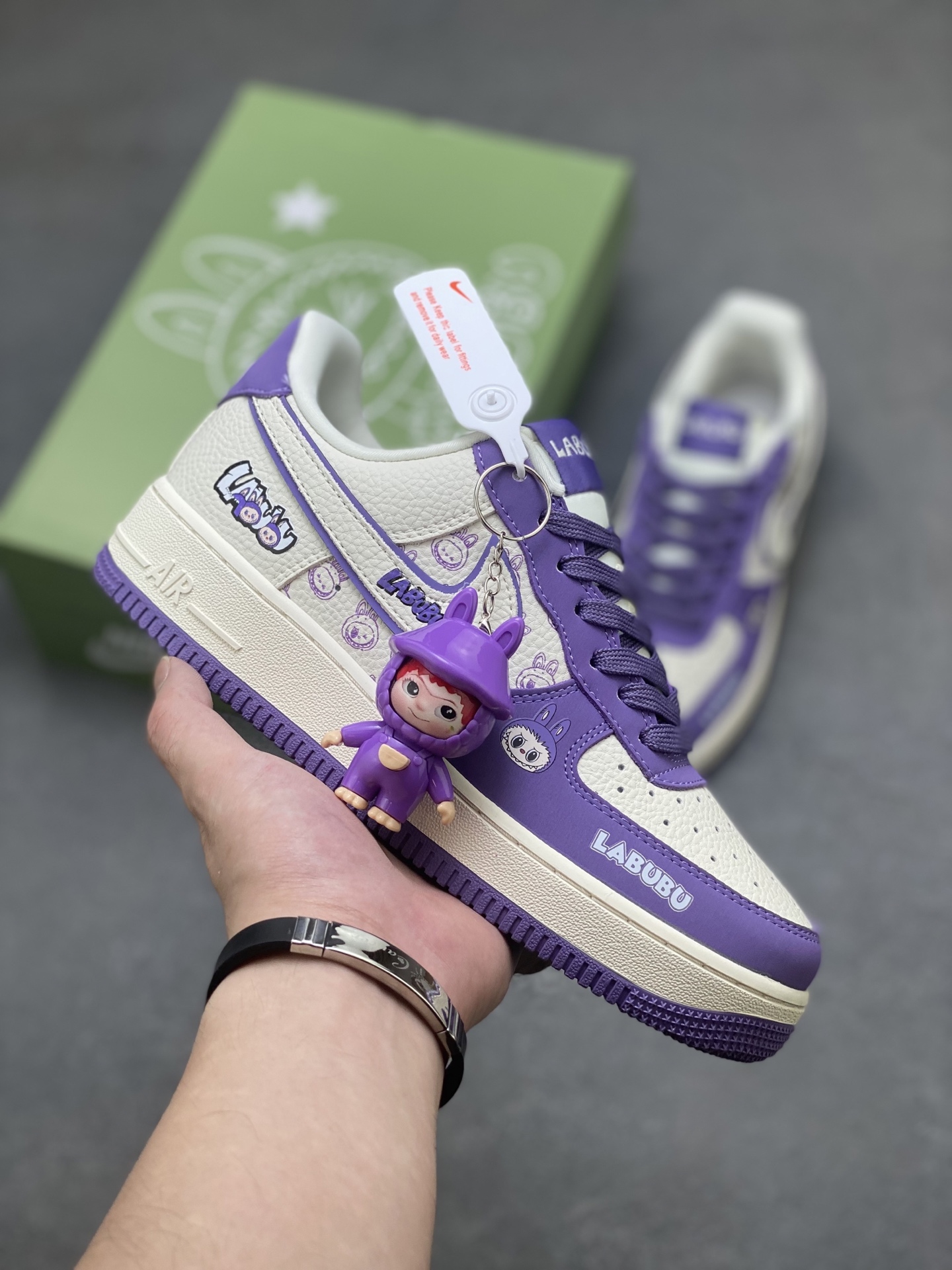 Nike Air Force 1 '07 Low Labubu Sneakers Limited Edition - Purple/White 2 i1755100856968 2507 0 0