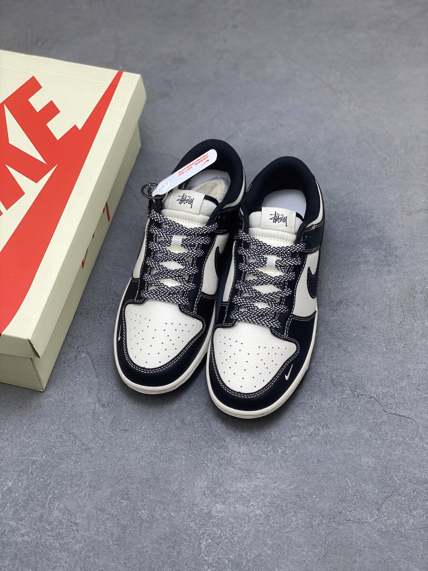 Nike Dunk Low Retro "DIY Custom" High-End Materials & Comfort Experience 9 i1755101388004 1571 0 7
