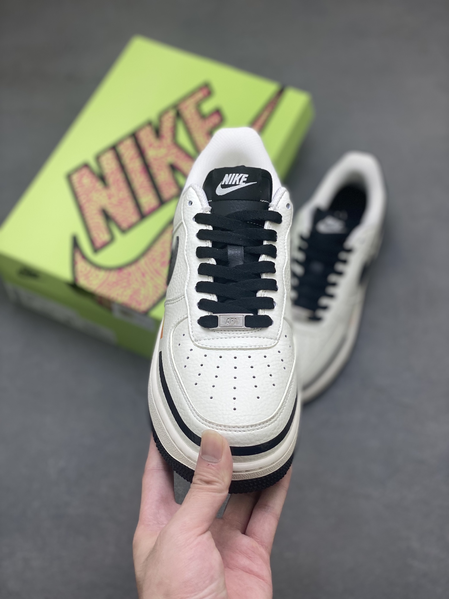 Nike Air Force 1 '07 Low White/Black Limited Edition Sneakers KX2532-503 3 i1755275854646 615 0 1