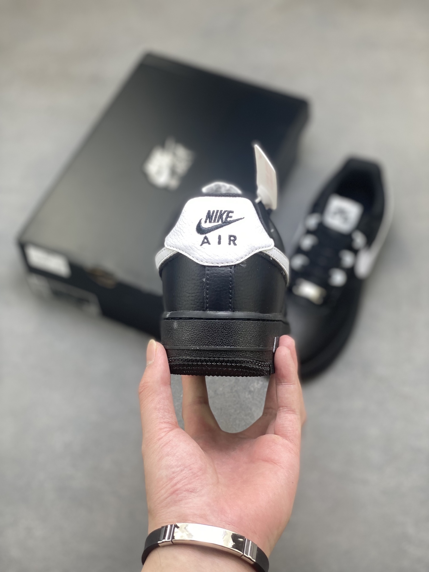 Nike Air Force 1 '07 Low Black White Stitching Sneakers CQ0492-001 5 i1755276028060 7236 0 3