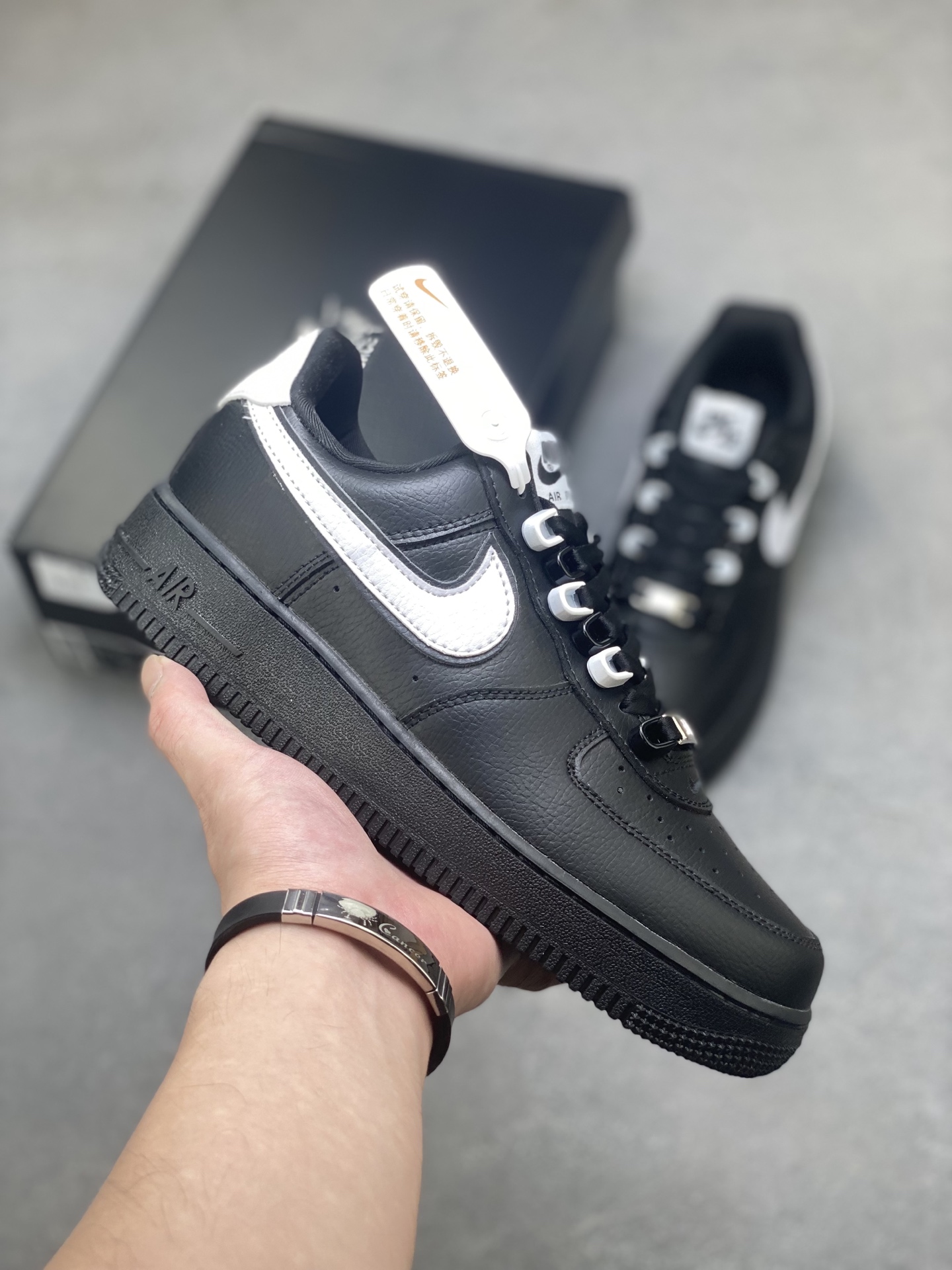 Nike Air Force 1 '07 Low Black White Stitching Sneakers CQ0492-001 2 i1755276031613 6618 0 0