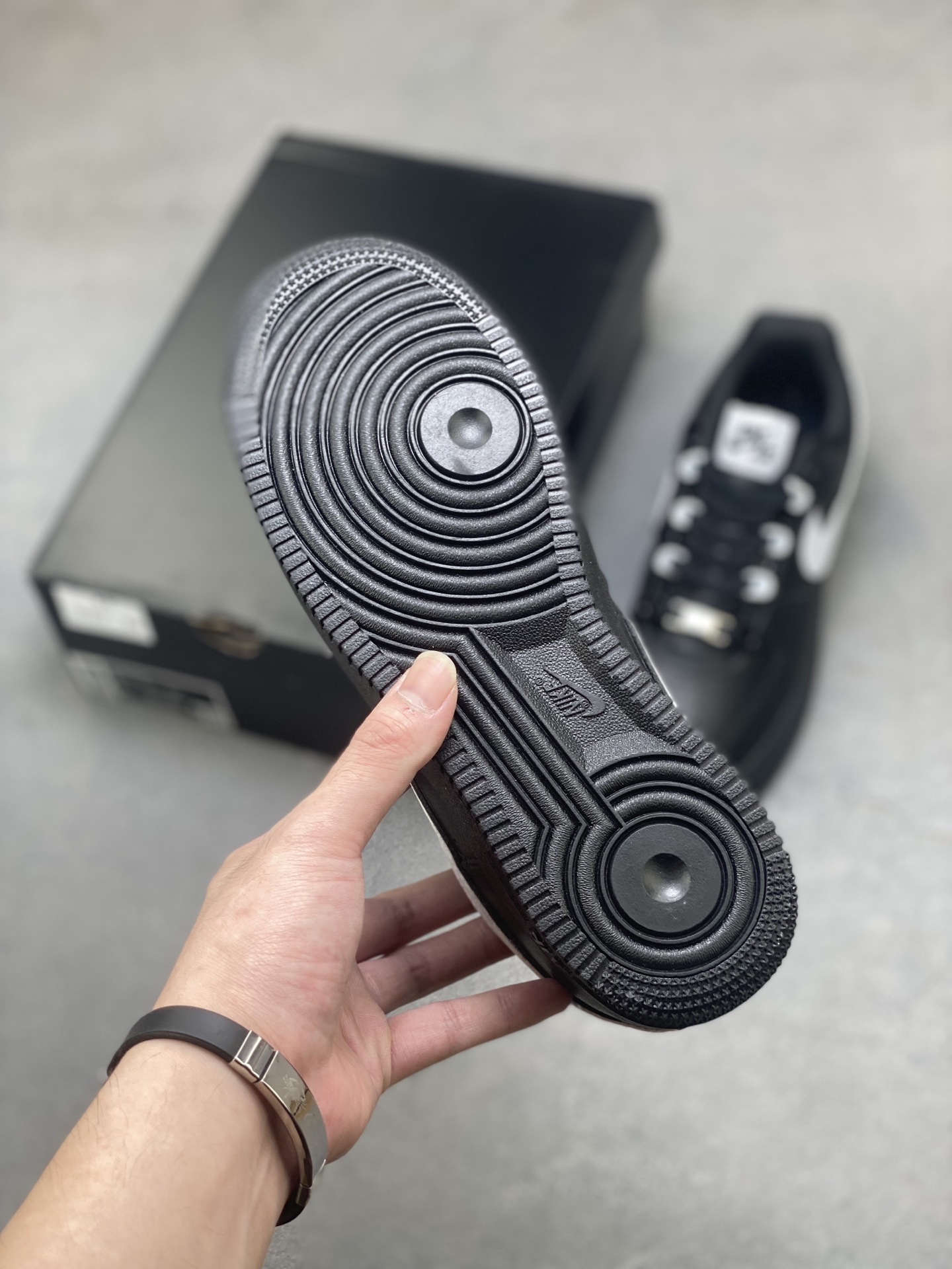 Nike Air Force 1 '07 Low Black White Stitching Sneakers CQ0492-001 7 i1755276037132 4671 0 5