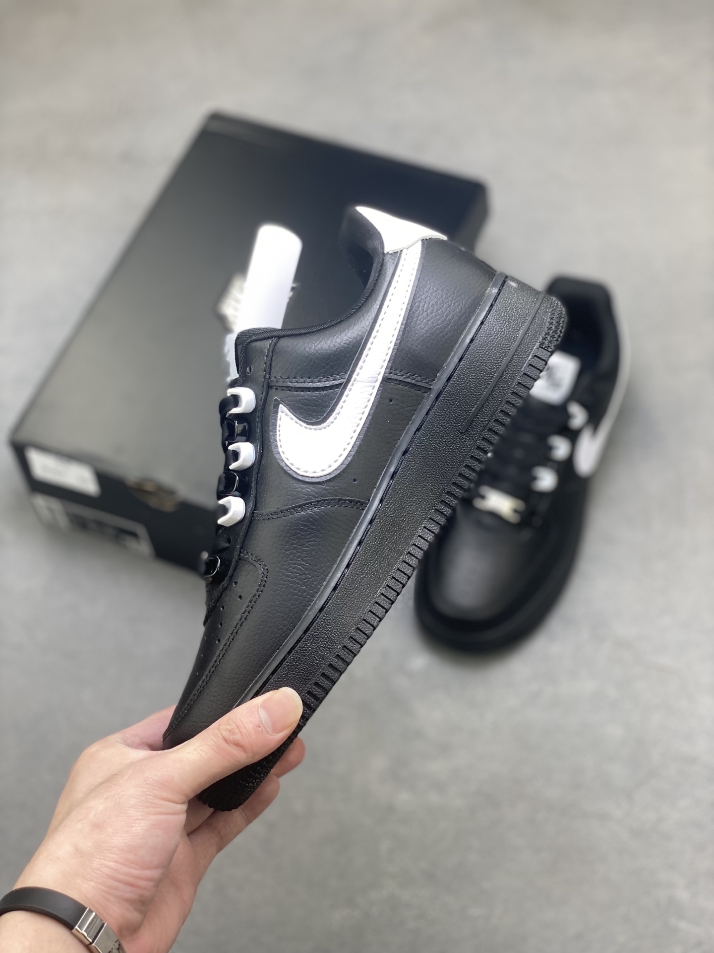 Nike Air Force 1 '07 Low Black White Stitching Sneakers CQ0492-001 4 i1755276037256 7591 0 2