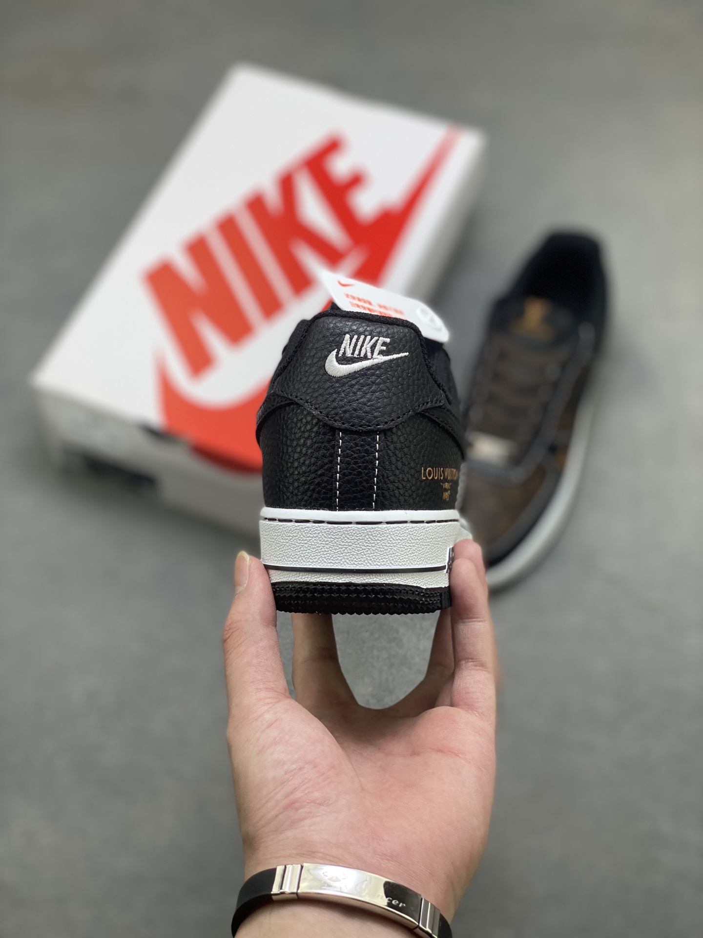 Nike Air Force 1 '07 Low Louis Vuitton Custom Sneakers - Limited Edition 5 i1755447180074 7483 0 3