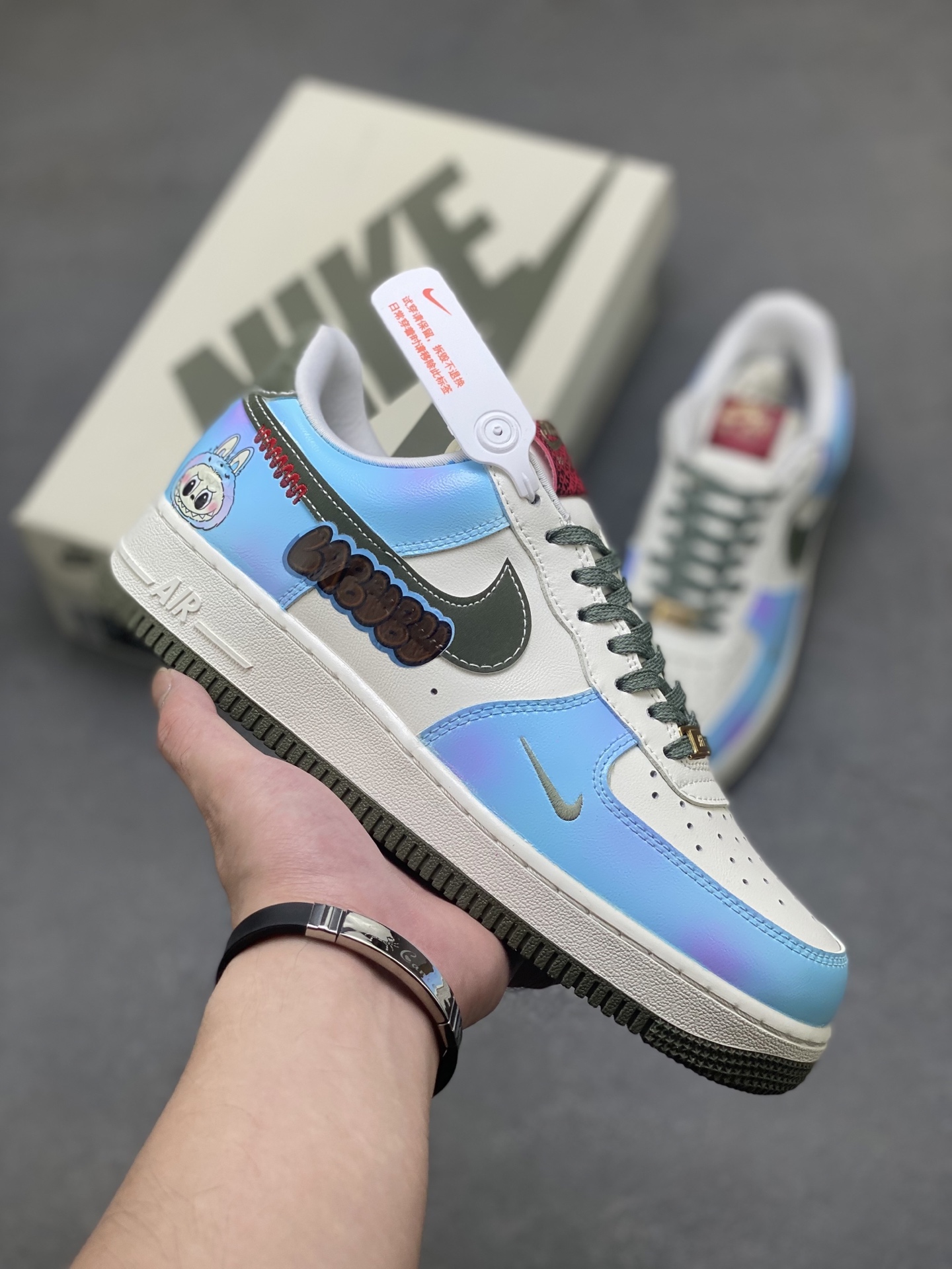 Nike Air Force 1 '07 Low Top Sneakers Limited Edition - HV5979-130 2 i1755447219501 3235 0 0
