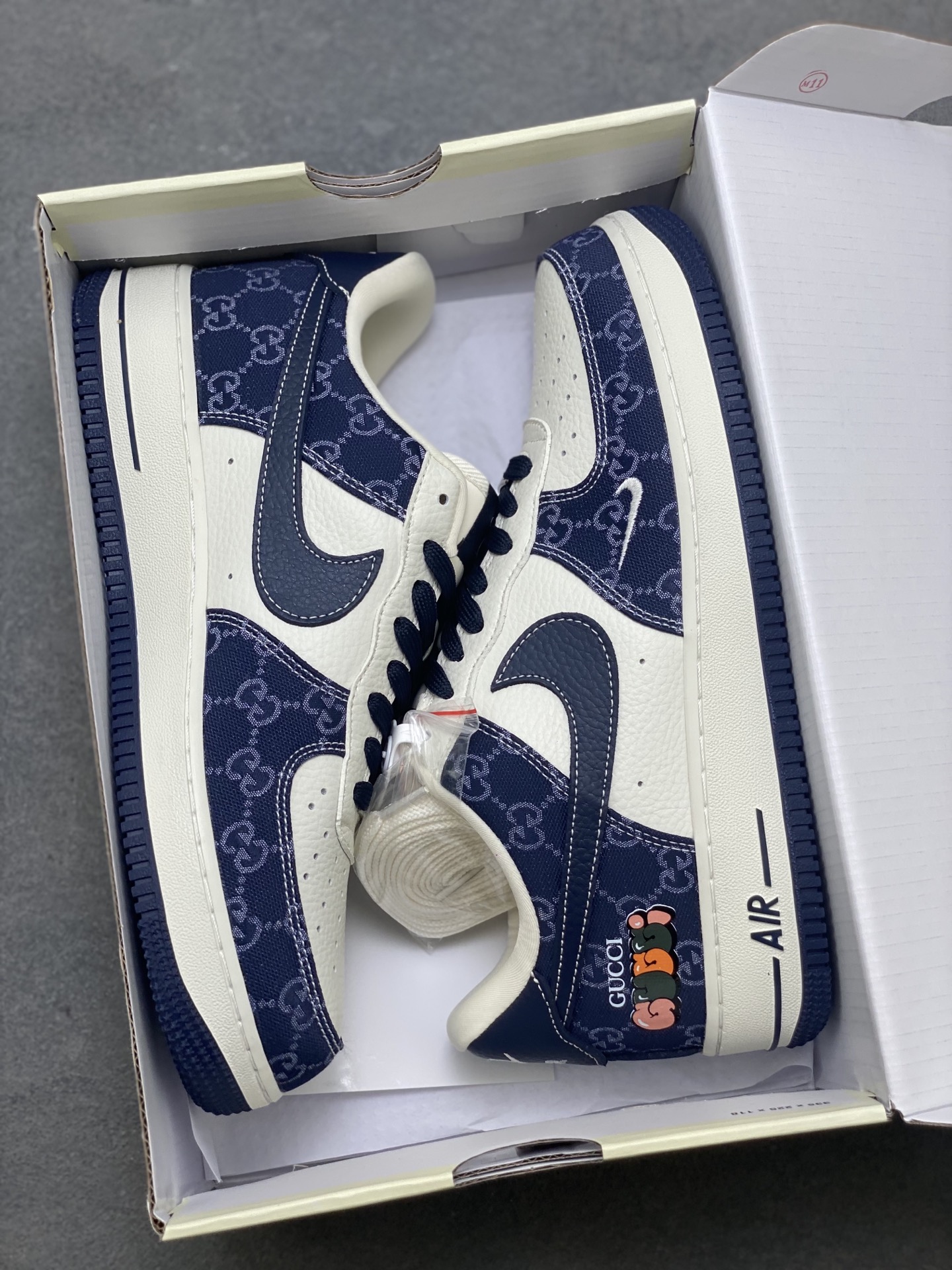Nike Air Force 1 '07 Low Gucci Collaboration Sneakers Limited Edition 10 i1755447262453 7020 0 8