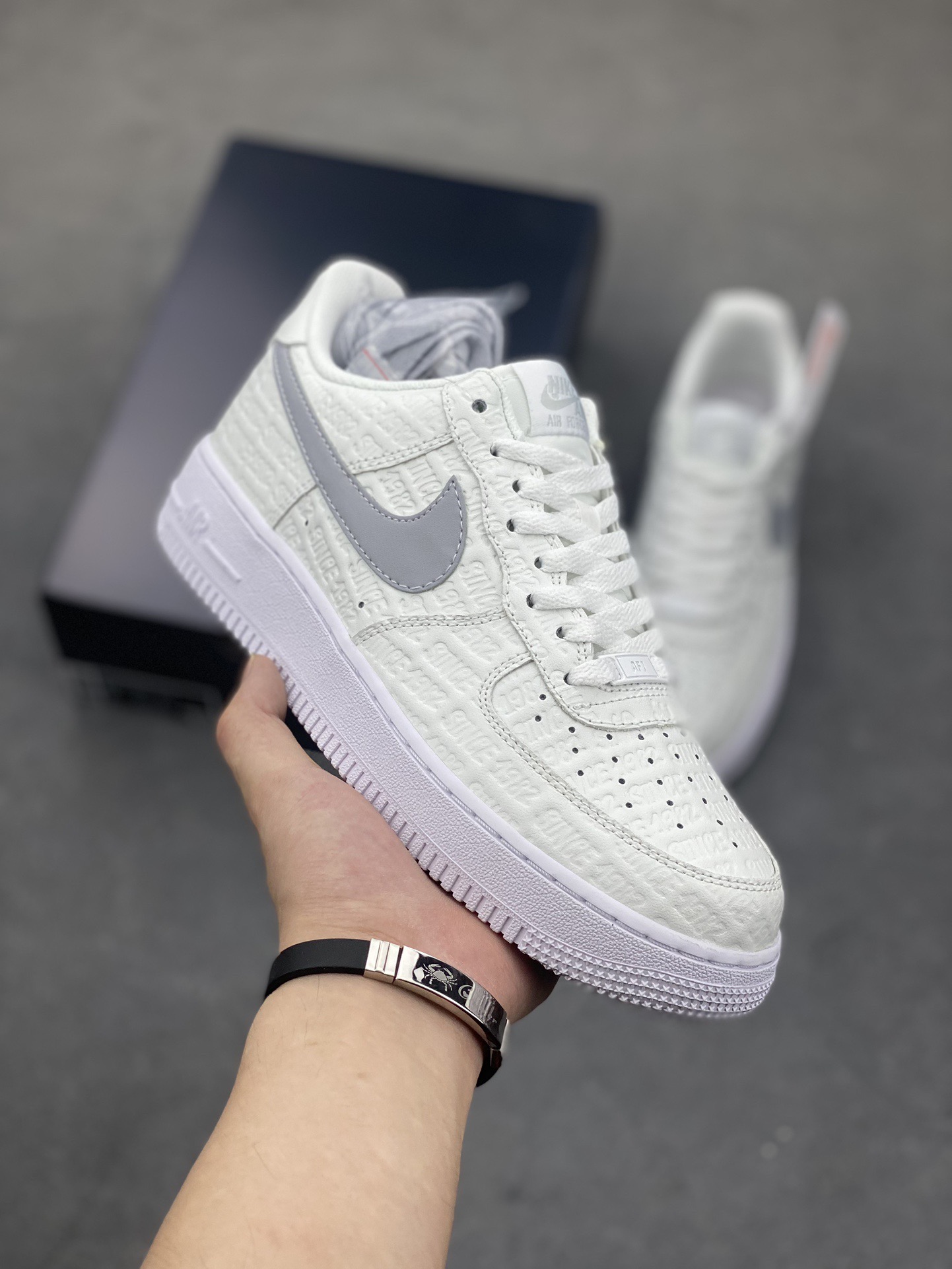 Nike Air Force 1 '07 Low White/Grey - Original Design, Comfortable Fit 2 i1755451173193 5507 0 0