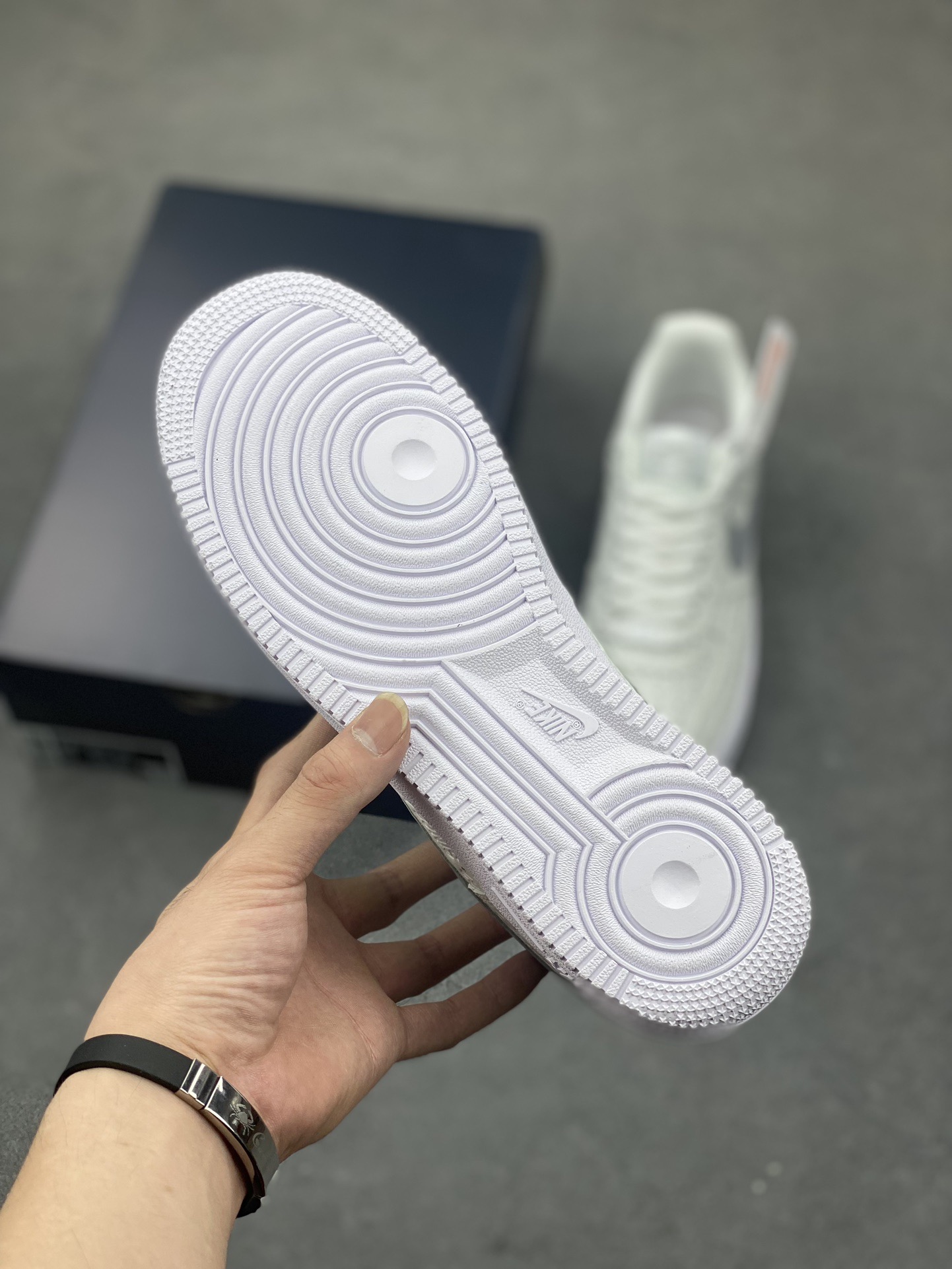 Nike Air Force 1 '07 Low White/Grey - Original Design, Comfortable Fit 7 i1755451173193 9686 0 4