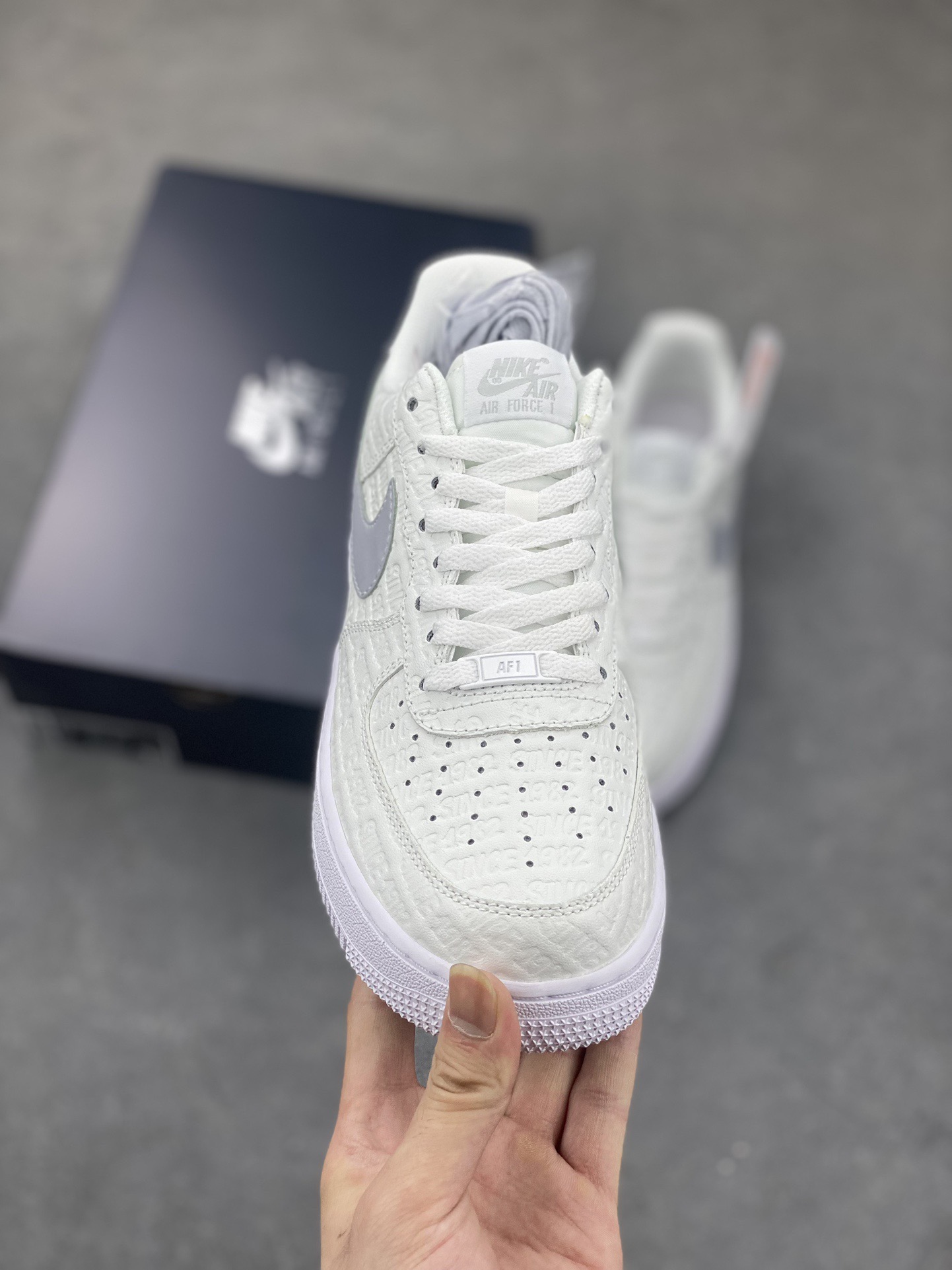Nike Air Force 1 '07 Low White/Grey - Original Design, Comfortable Fit 3 i1755451218454 9538 0 8