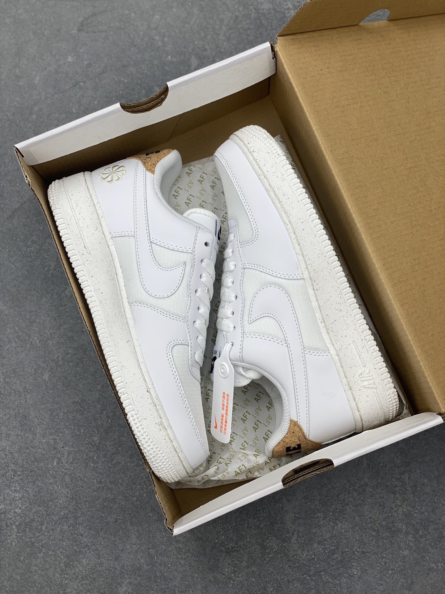 Nike Air Force 1 '07 Low White/Black,Honeycomb Cushion,Original Accessories 10 i1755451298146 4594 0 8