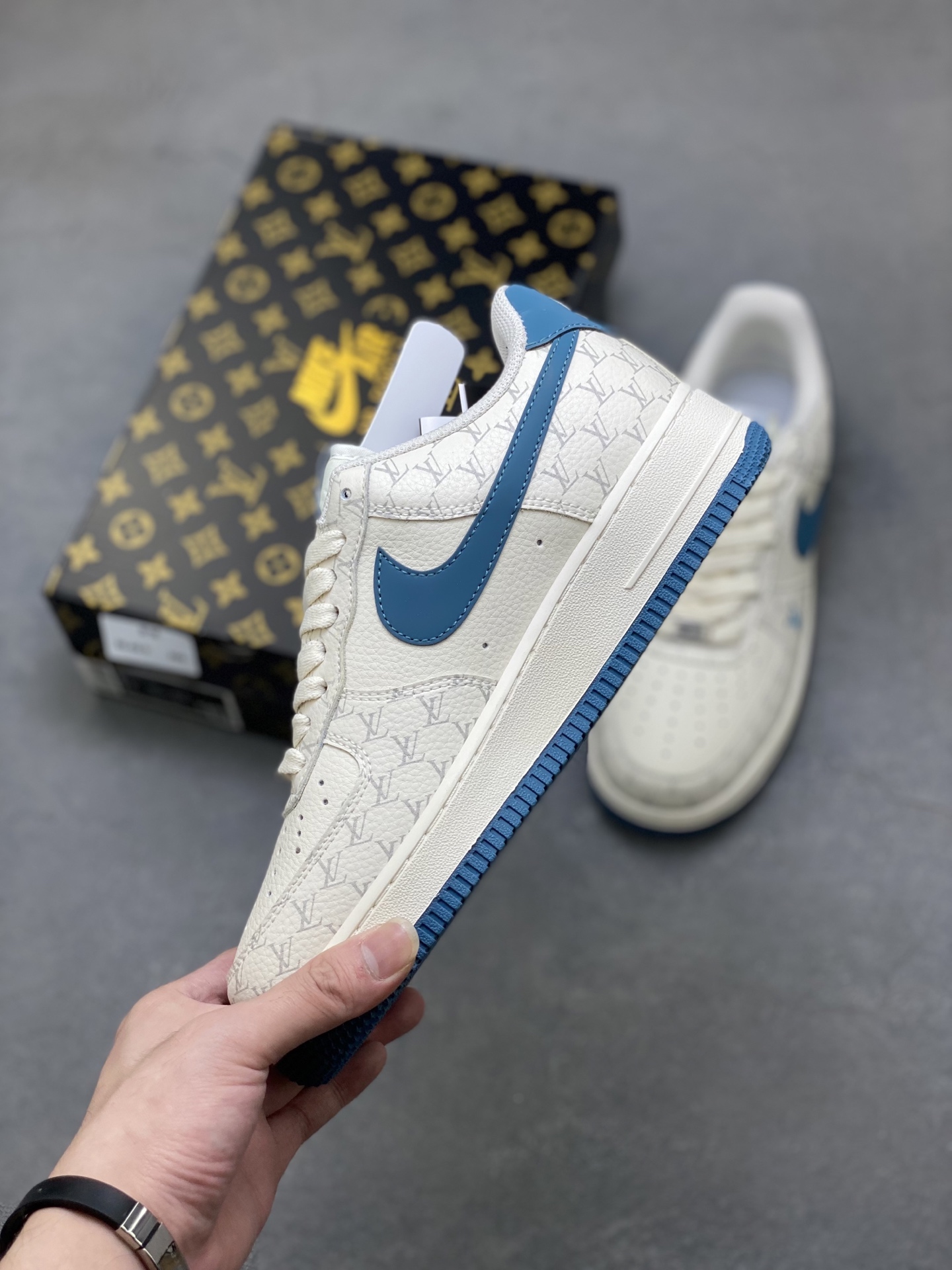 Nike Air Force 1 '07 Low Sneakers - Limited Edition Design 4 i1755535560189 7715 0 2