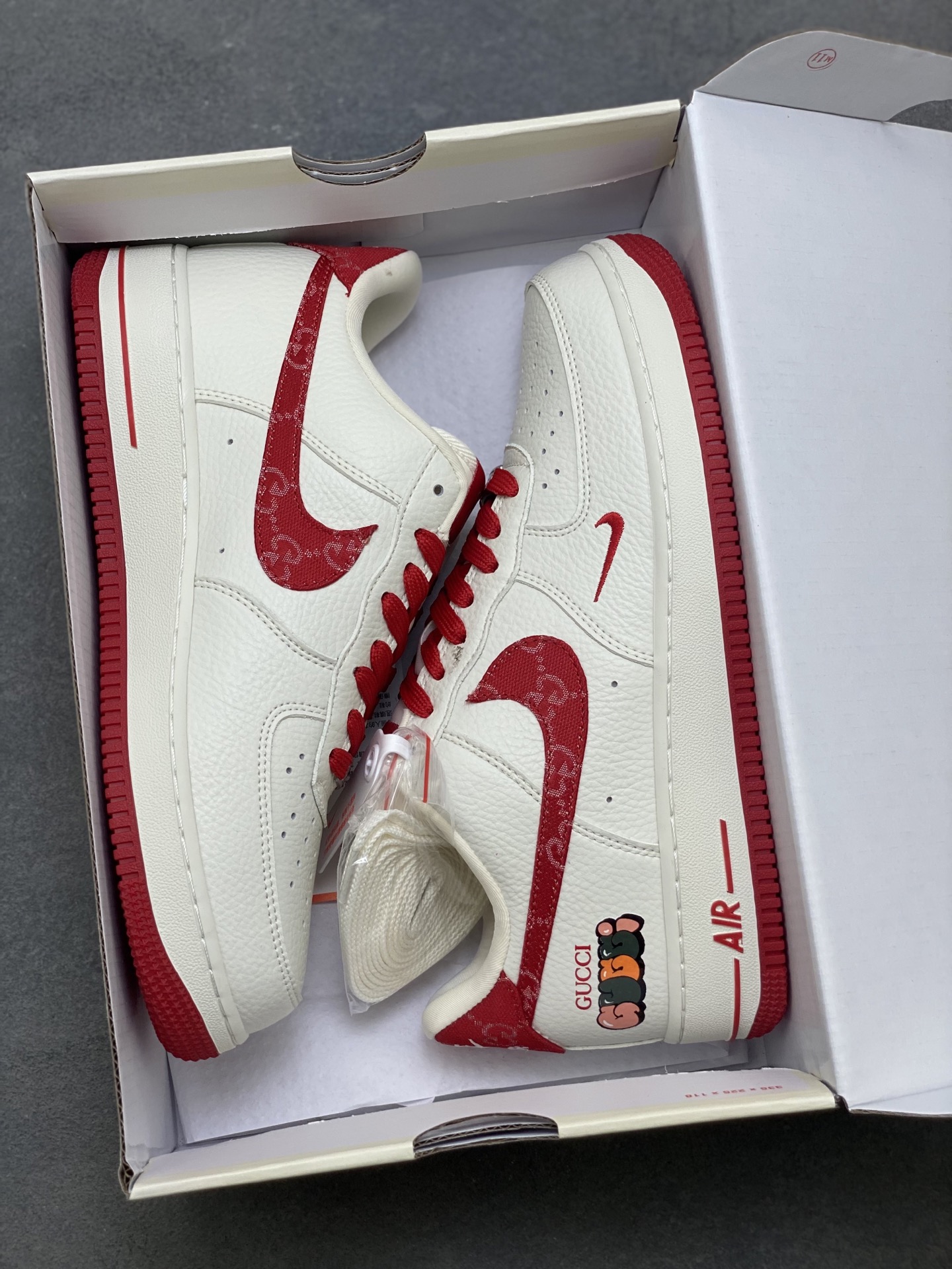 Nike Air Force 1 '07 Low White/Red Custom Sneakers with Gucci Logo 10 i1755535650347 8604 0 8