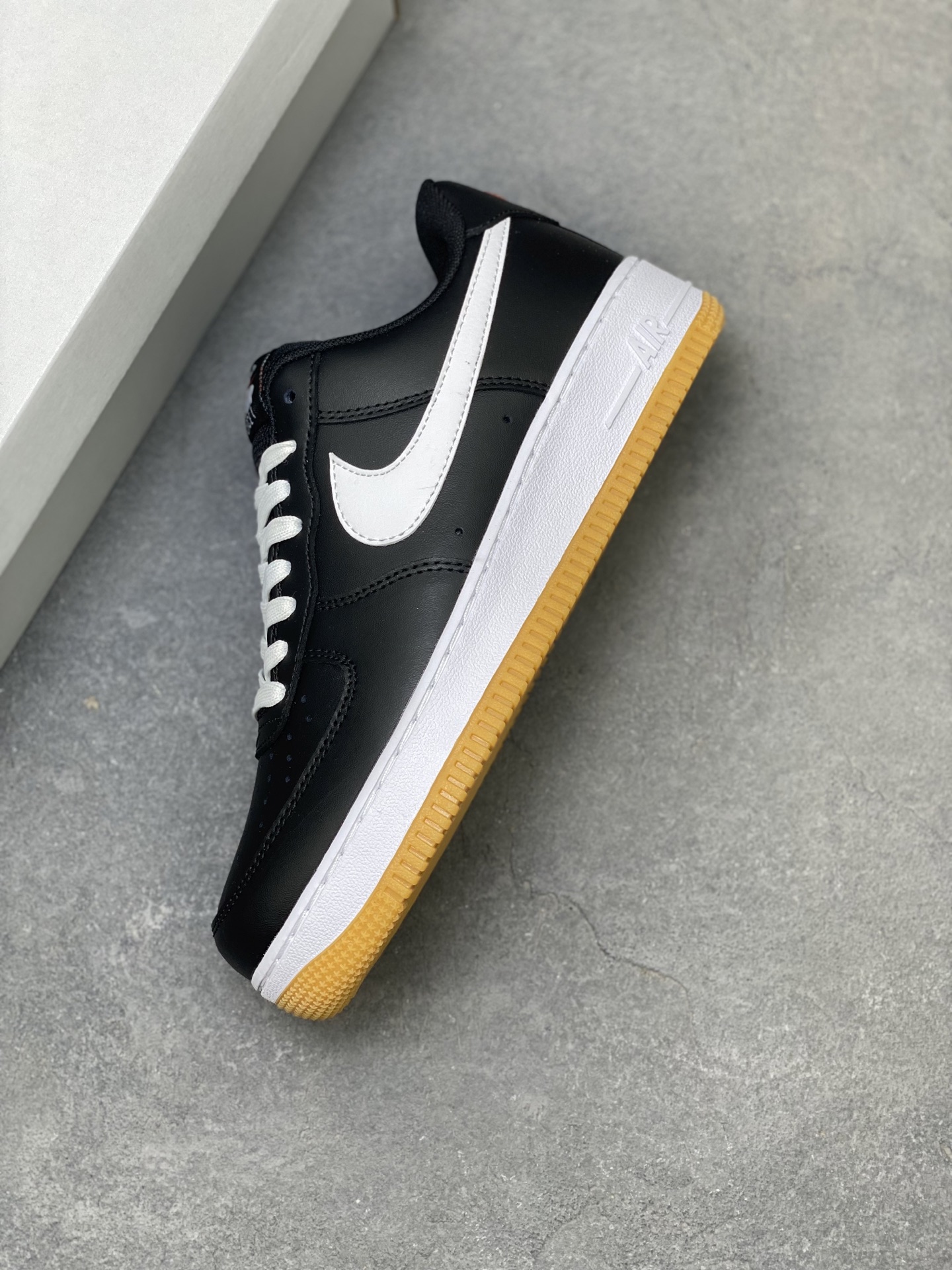 Nike Air Force 1 '07 Low Black & White Casual Sneakers 8 i1755535681936 2803 0 6