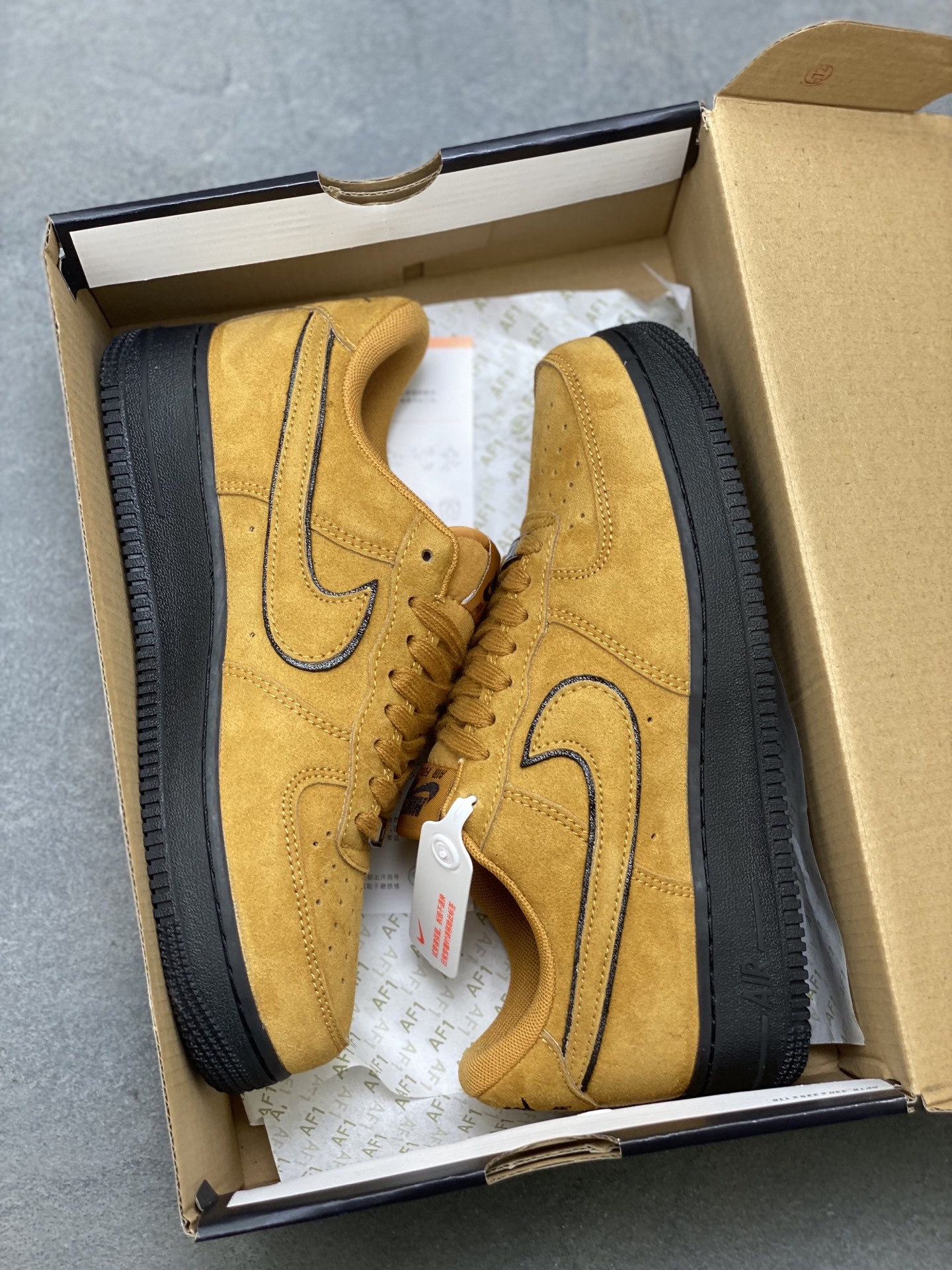Nike Air Force 1 '07 Low Mustard Suede Casual Sneakers HQ1966-700 10 i1755620250188 7400 0 8
