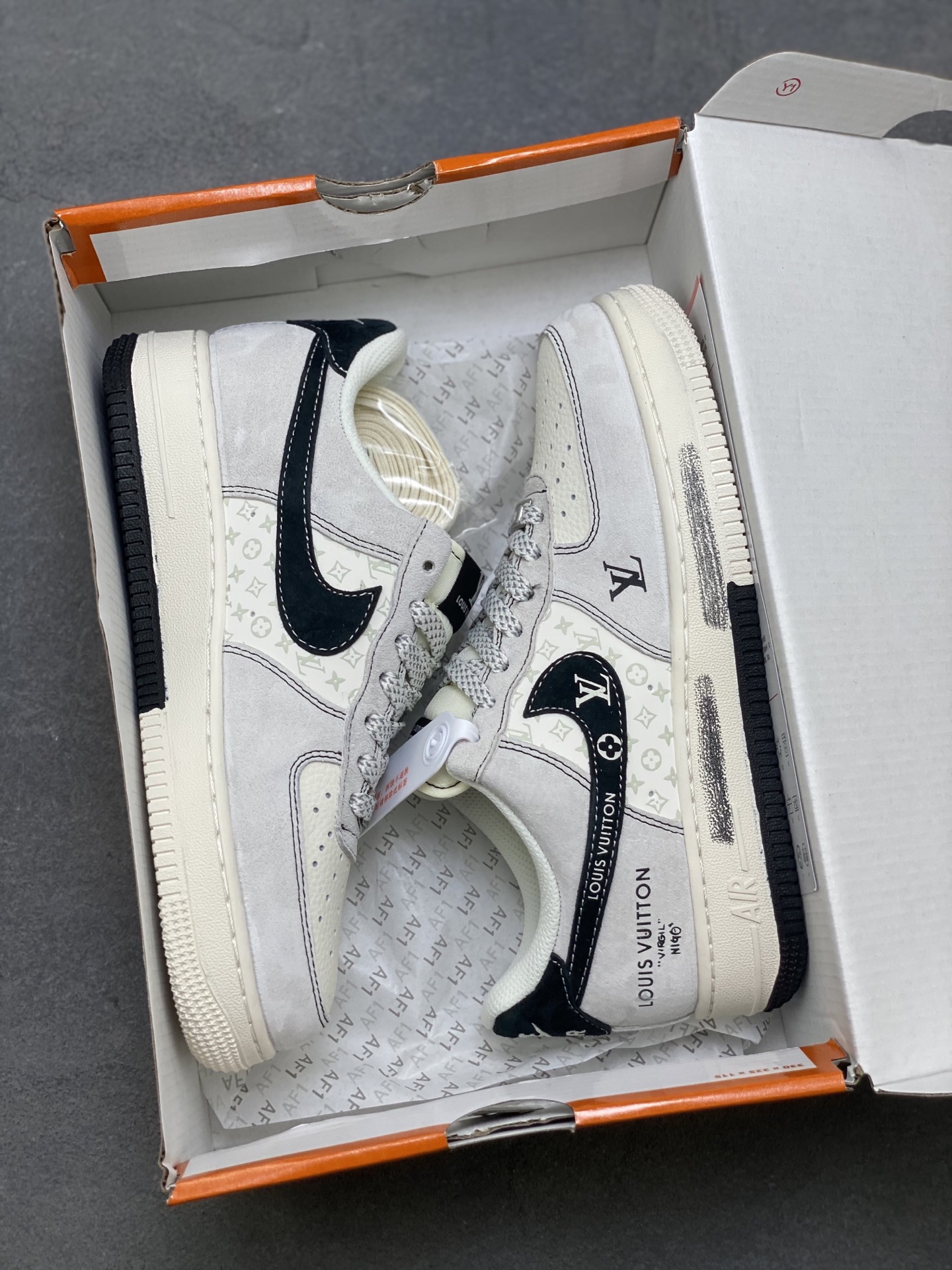 Nike Air Force 1 '07 Low Louis Vuitton Custom Sneakers - Limited Edition 10 i1755710734668 7440 0 8