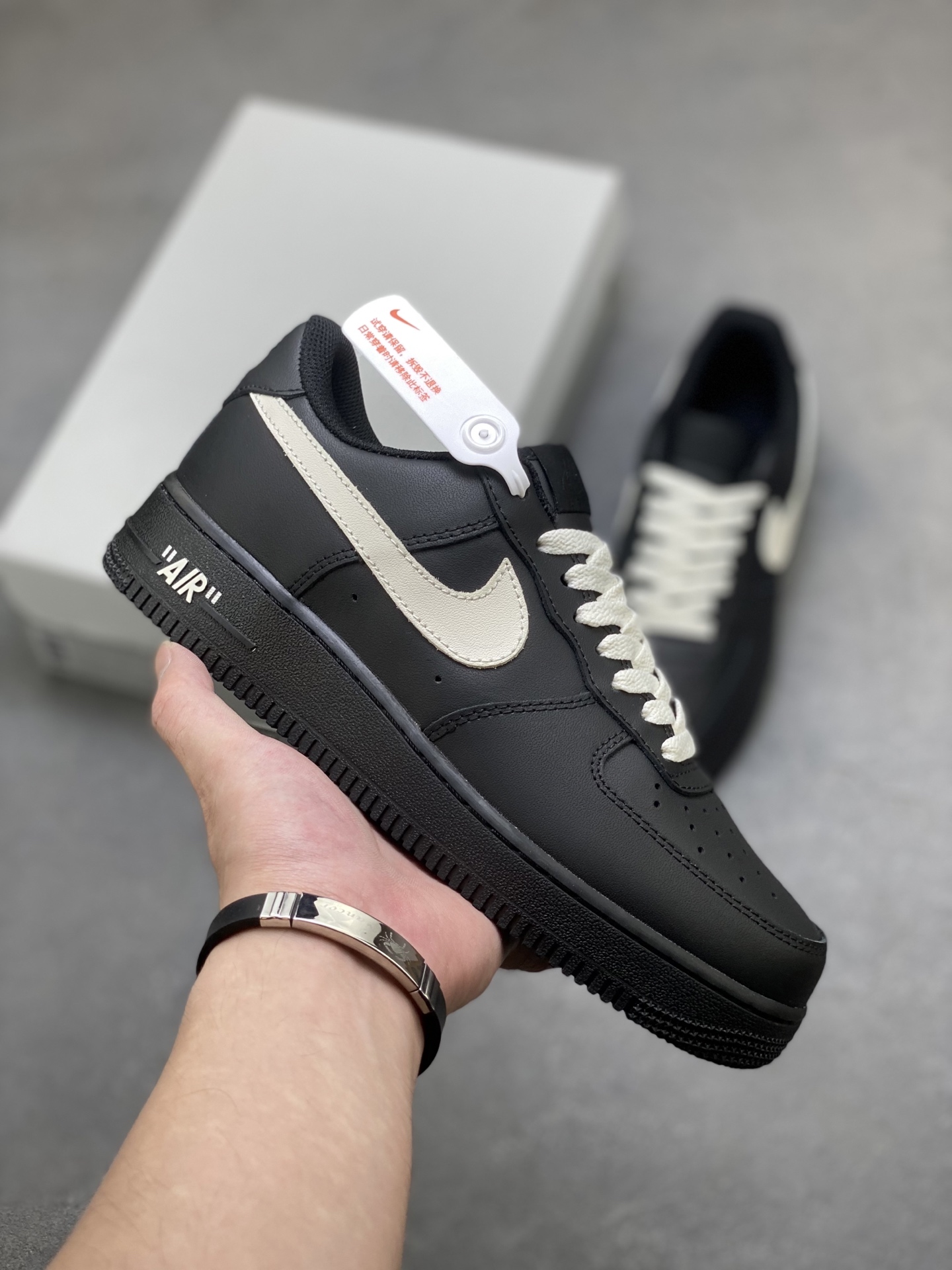 Nike Air Force 1 '07 Low Black/White Leather Sneakers DD8959-001 2 i1755710836767 3418 0 0