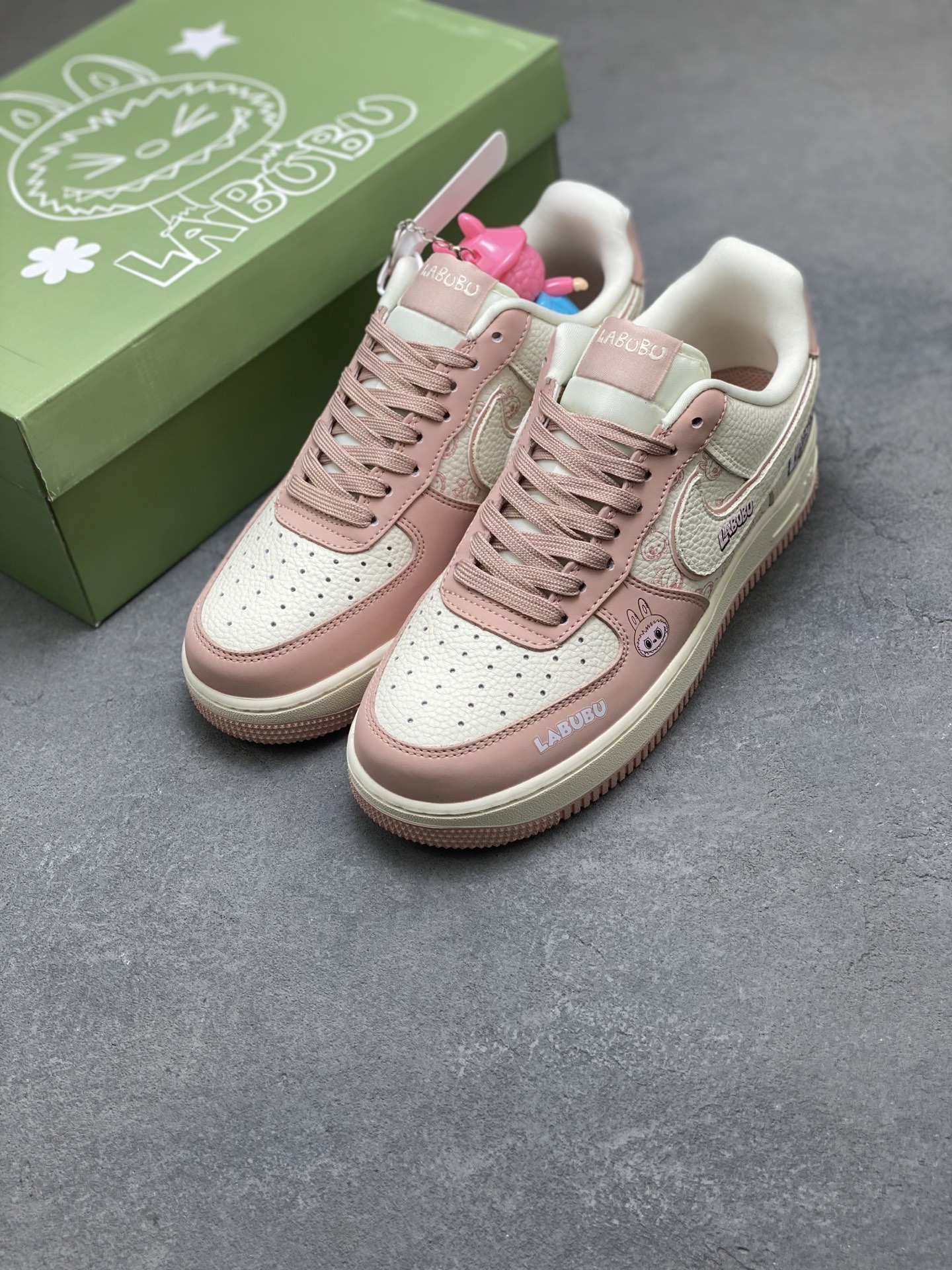 Nike Air Force 1 '07 Low Labubu Limited Edition Sneakers - Size 36-45 9 i1755711462110 647 0 7
