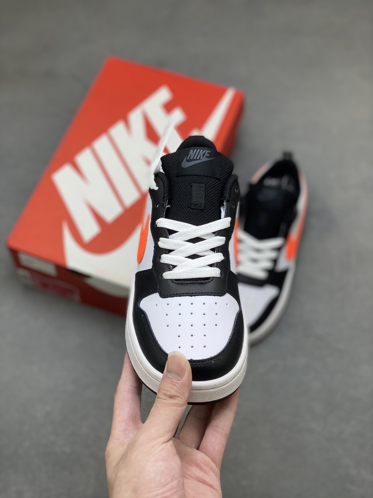 Nike Ebernon Low PRM Casual Sneakers - Versatile, Breathable, & Comfortable 2 i1755712107634 896 0 1