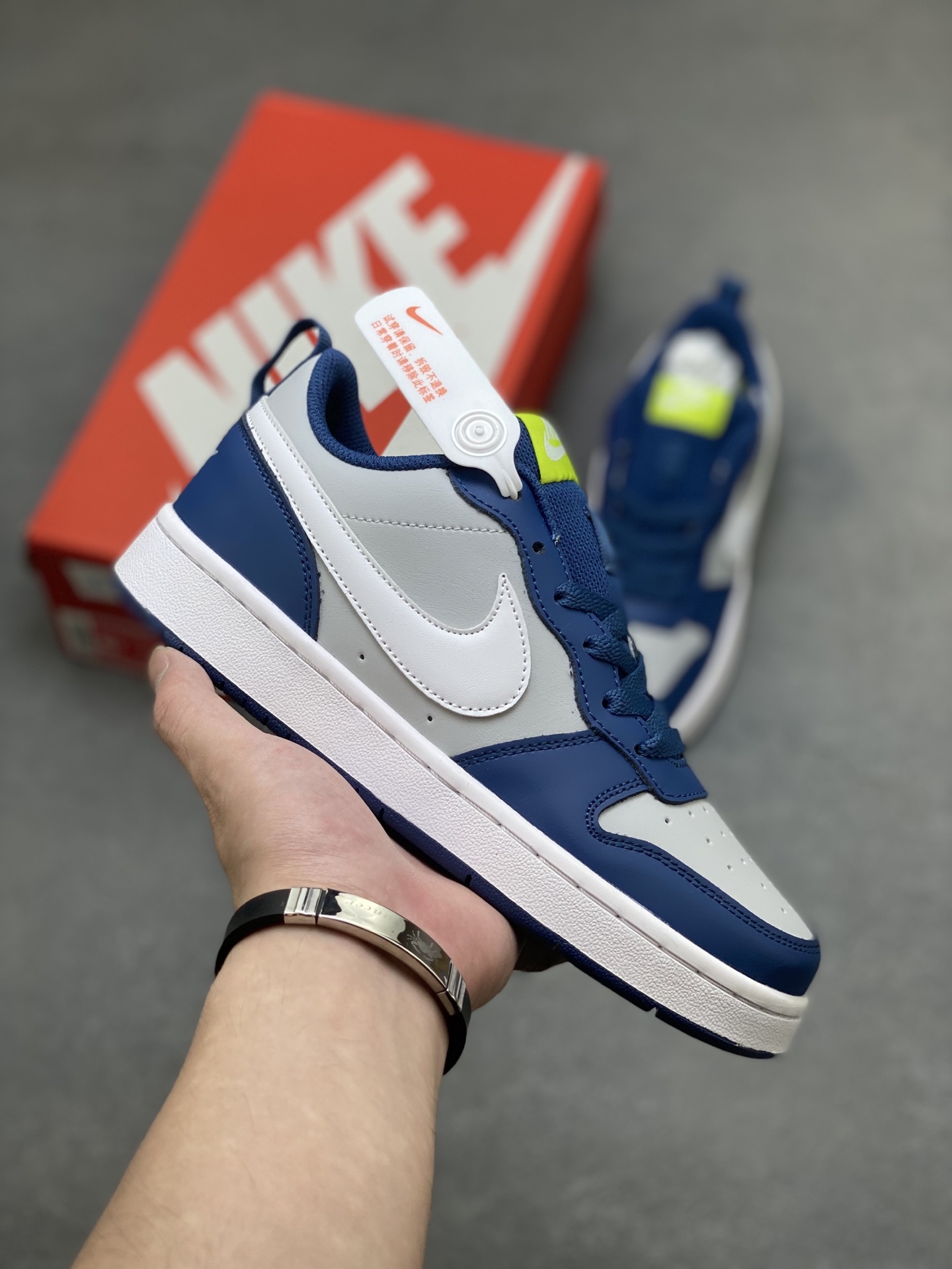 Nike Ebernon Low PRM: Classic Style, Everyday Comfort in Blue/Grey Sneaker 2 i1755712187247 9379 0 0