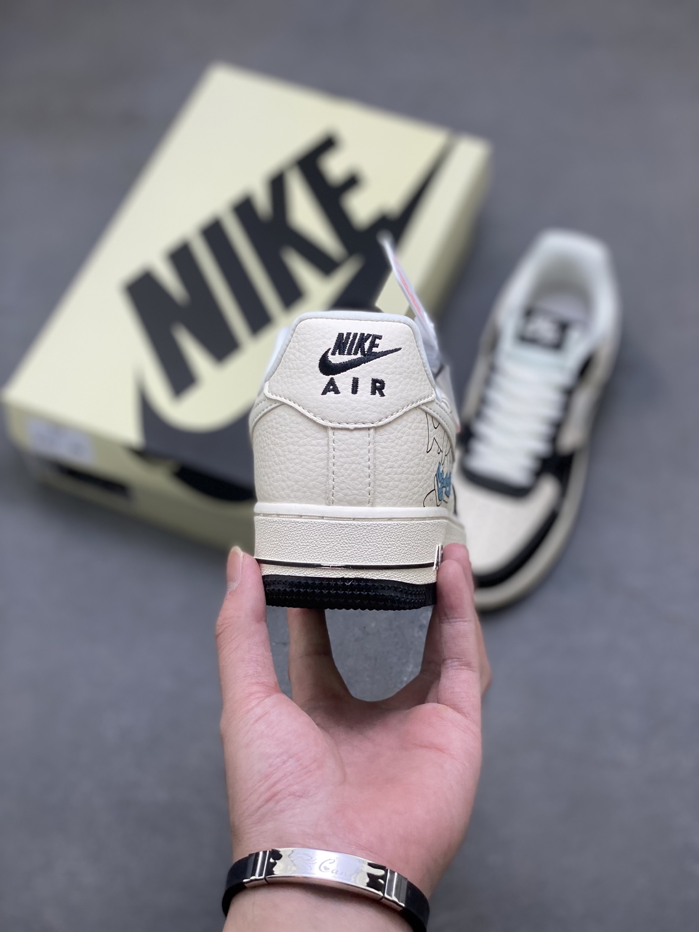 Nike Air Force 1 '07 Low Sneakers Limited Edition - DD8912-316 5 i1755798384097 4842 0 3