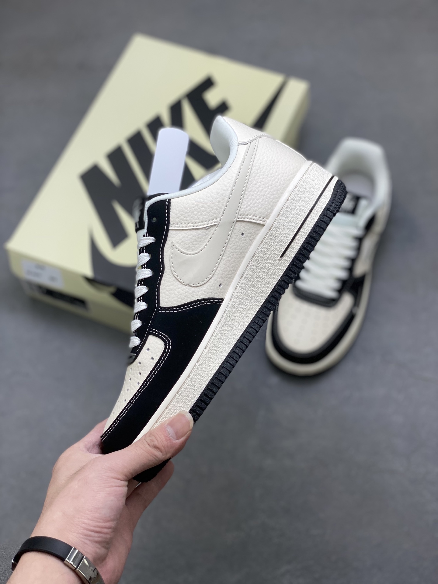 Nike Air Force 1 '07 Low Sneakers Limited Edition - DD8912-316 4 i1755798393433 4374 0 2