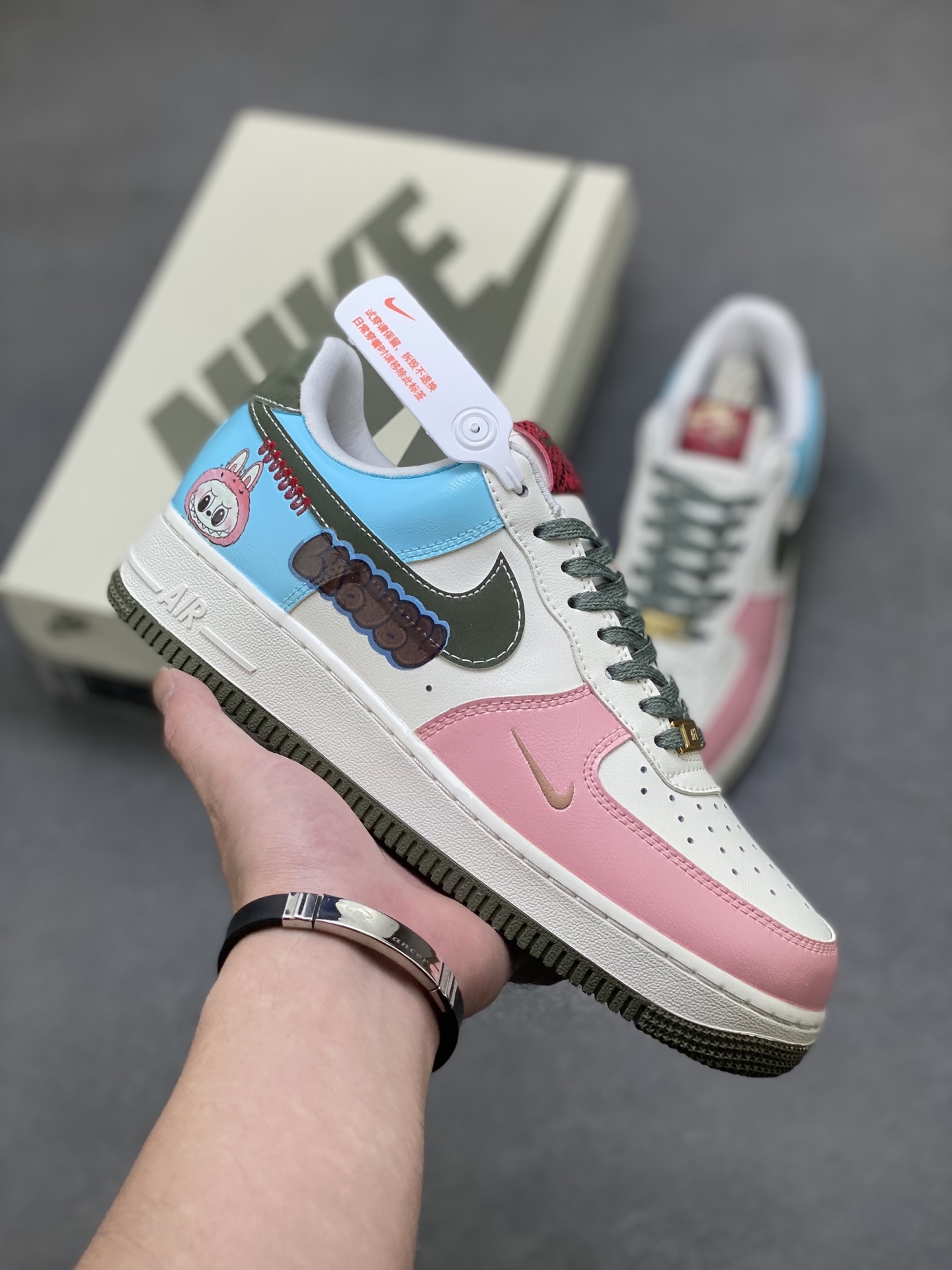 Nike Air Force 1 '07 Low Limited Edition Sneakers - HV5979-130 2 i1755798430634 9924 0 0