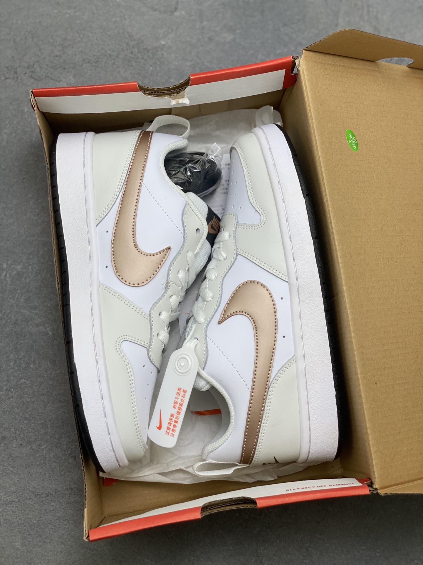 Nike Ebernon Low PRM Sneaker - Versatile, Breathable, and Comfortable Shoes 10 i1755798549313 4904 0 8