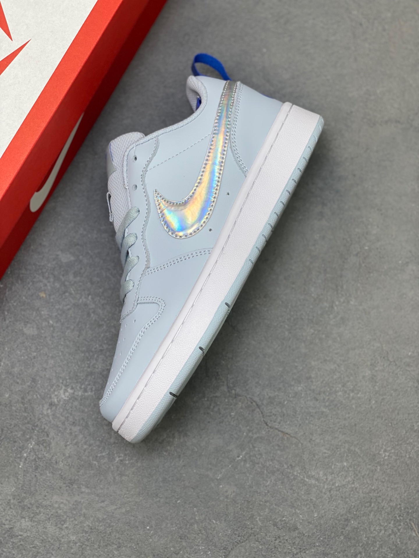 Nike Ebernon Low PRM: Breathable, Versatile, and Stylish Sneakers 8 i1755799621751 2941