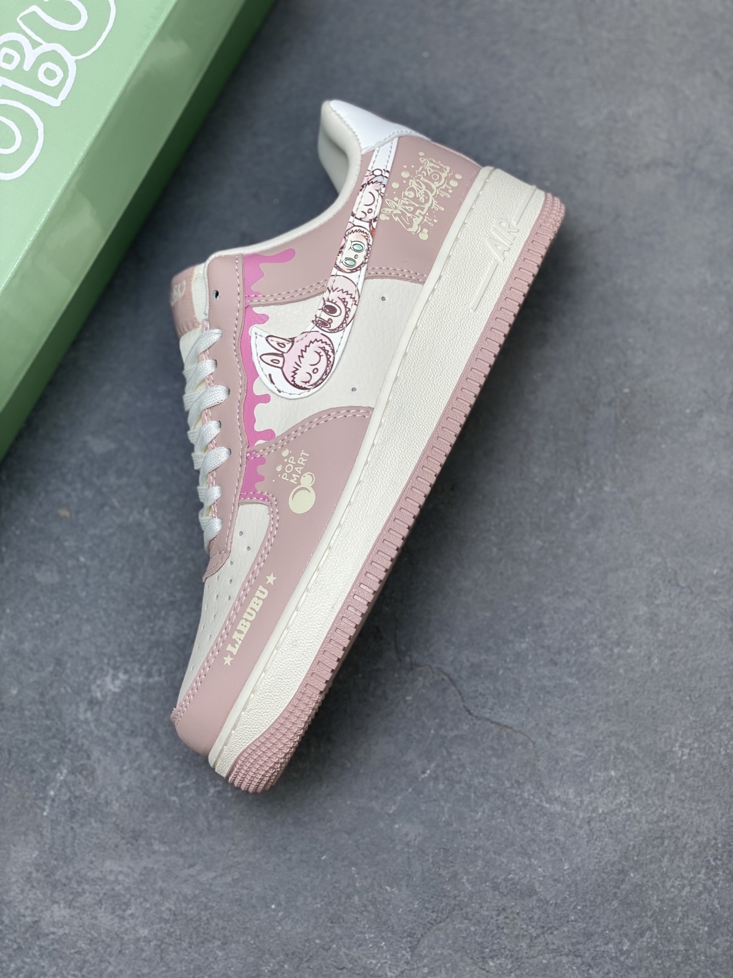 Nike Air Force 1 '07 Low Pink Cartoon Sneakers Limited Edition 8 i1755879199365 4375 0 6