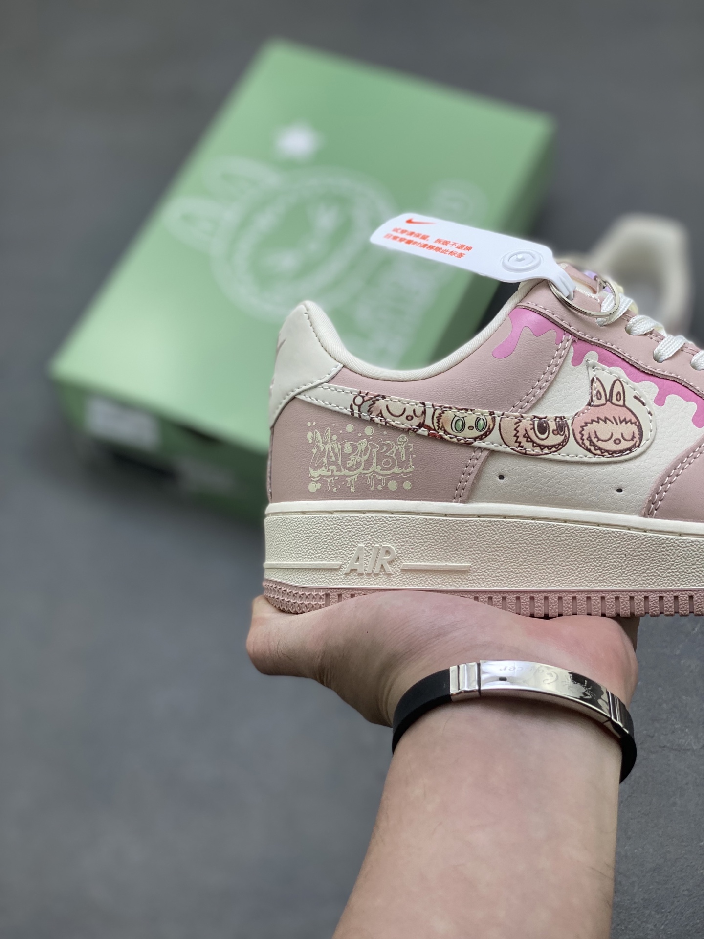 Nike Air Force 1 '07 Low Pink Cartoon Sneakers Limited Edition 6 i1755879200005 9796 0 4