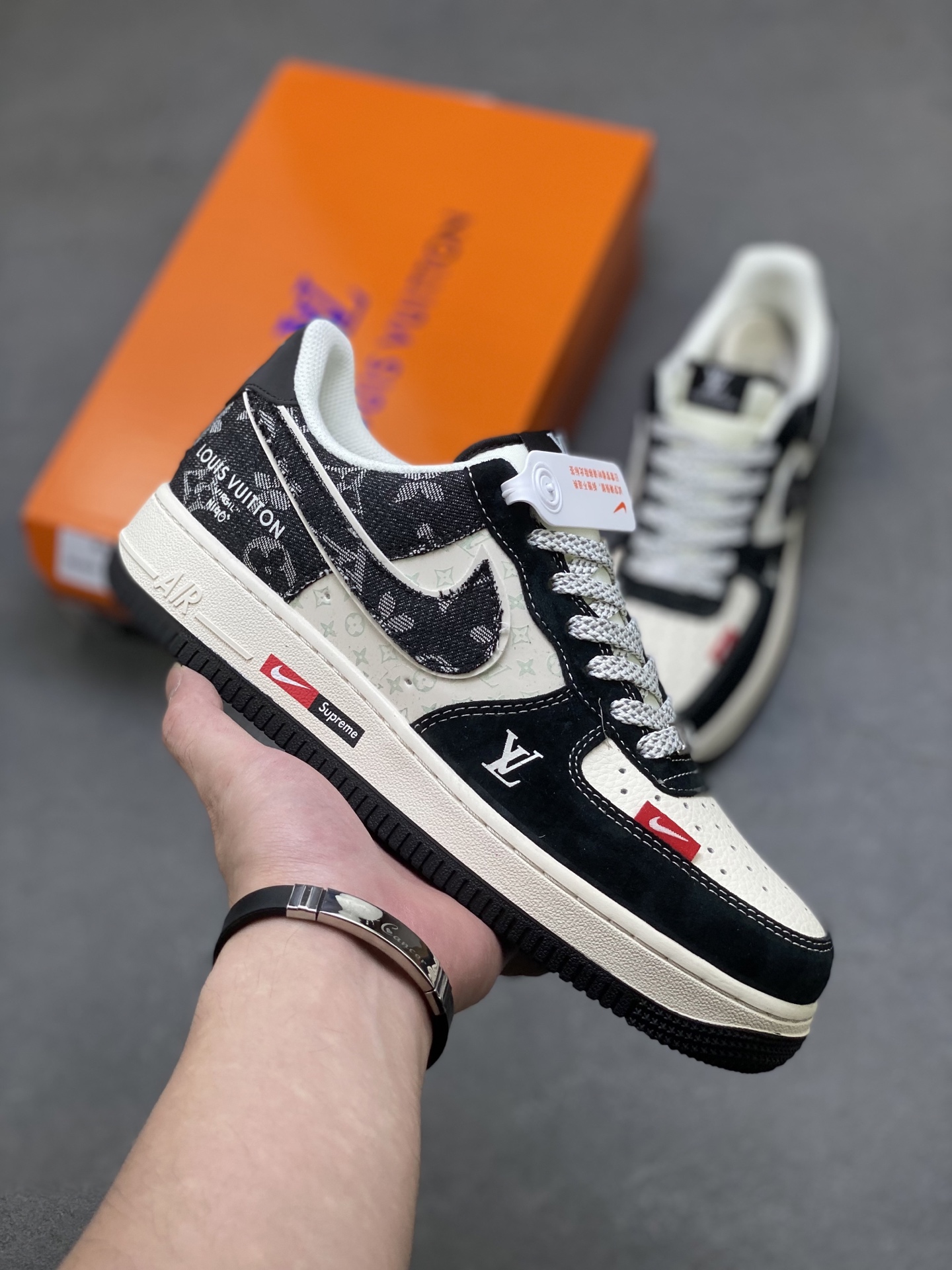 Nike Air Force 1 '07 Low Sneakers - Limited Edition Design 2 i1755965037629 8241 0 0