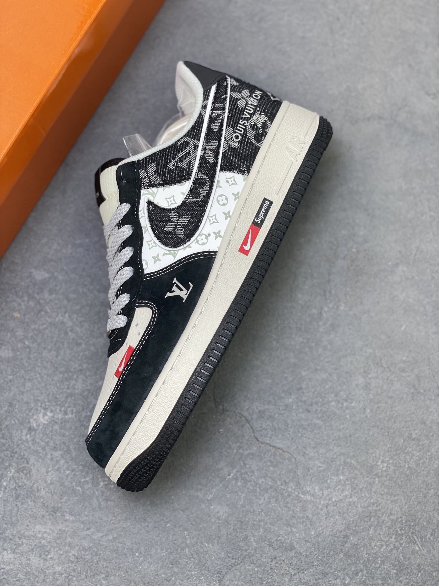 Nike Air Force 1 '07 Low Sneakers - Limited Edition Design 8 i1755965042447 9774 0 6