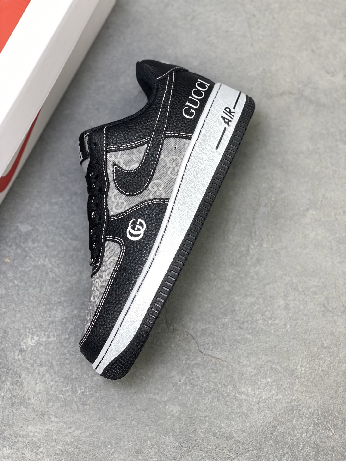Nike Air Force 1 '07 Low Gucci Custom Sneakers Limited Edition -AH8462-002 8 i1756137705335 9238 0 6