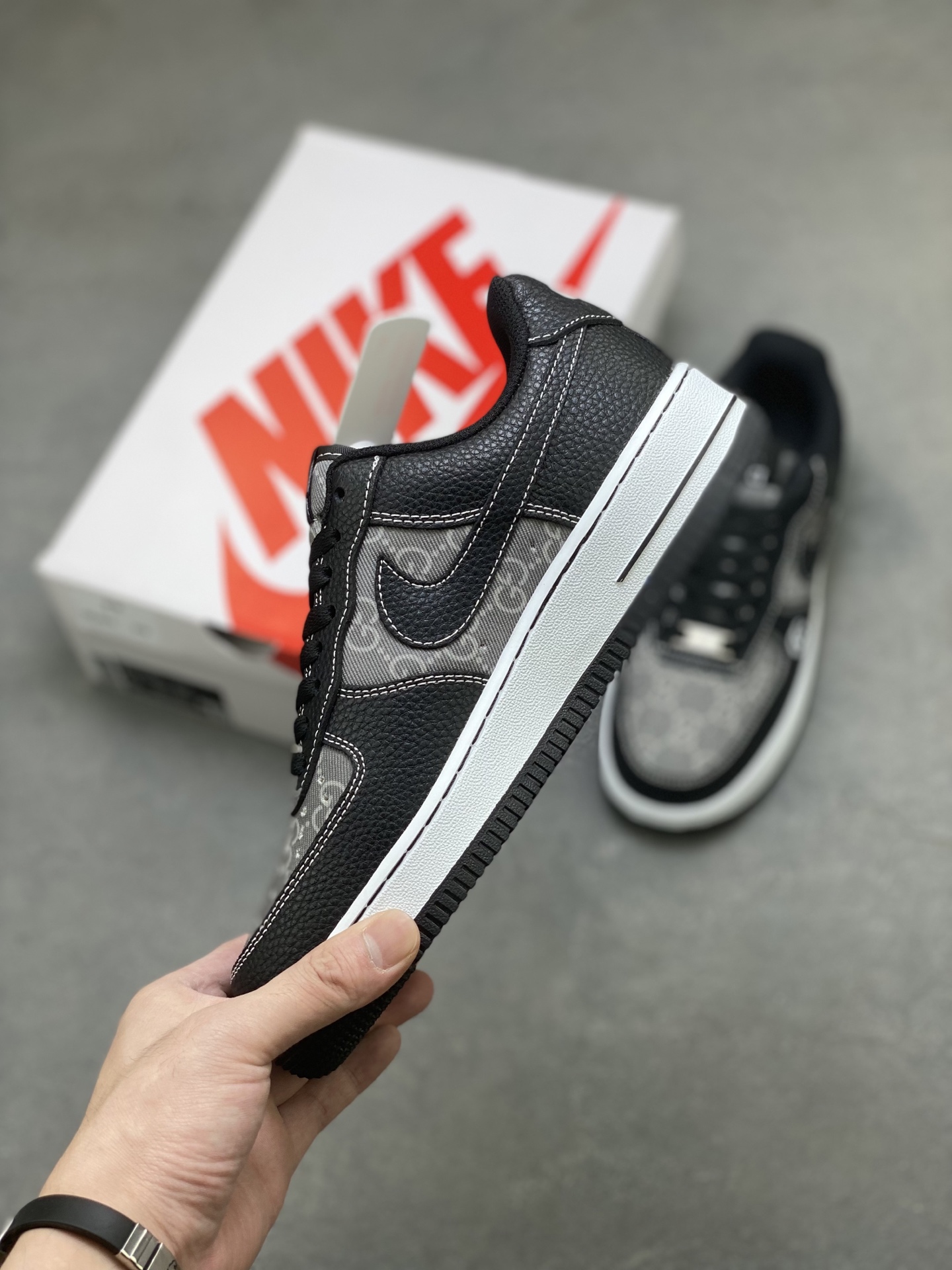 Nike Air Force 1 '07 Low Gucci Custom Sneakers Limited Edition -AH8462-002 4 i1756137709233 2784 0 2