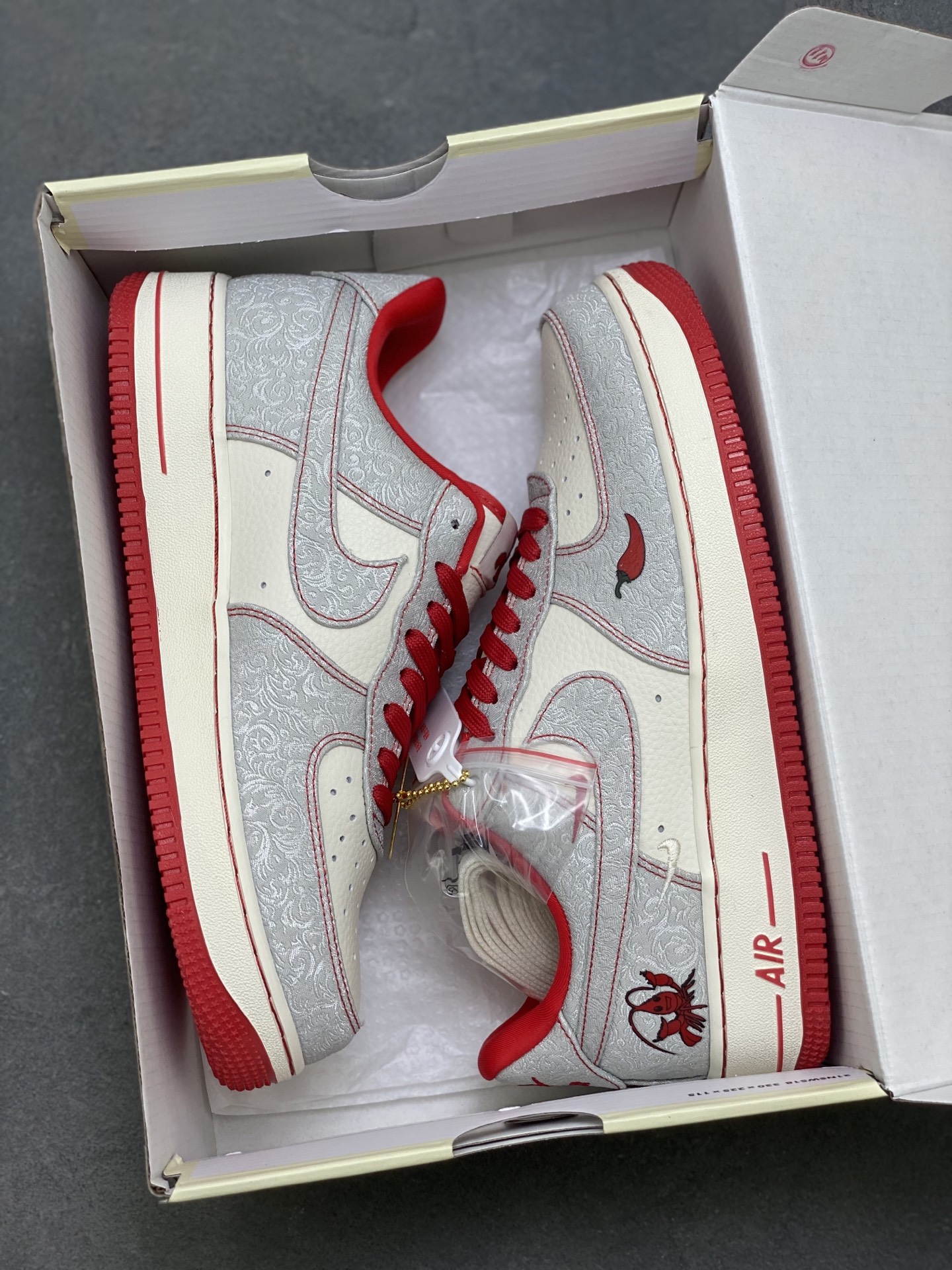 Nike Air Force 1 '07 Low Limited Edition Sneakers - Chili Pepper Accents 10 i1756137760407 1382 0 8
