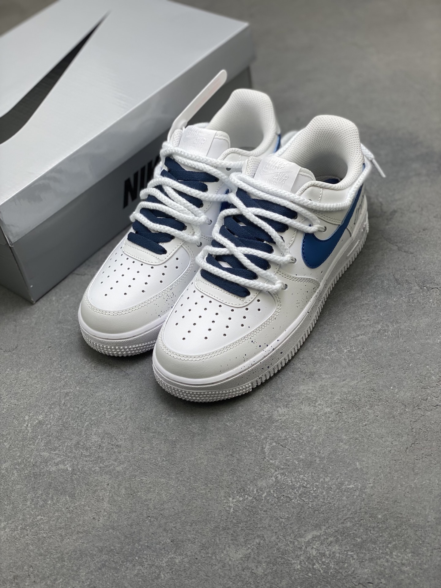 Nike Air Force 1 '07 Low Sneakers - White/Blue Accents, Limited Edition 9 i1756137800068 153 0 7
