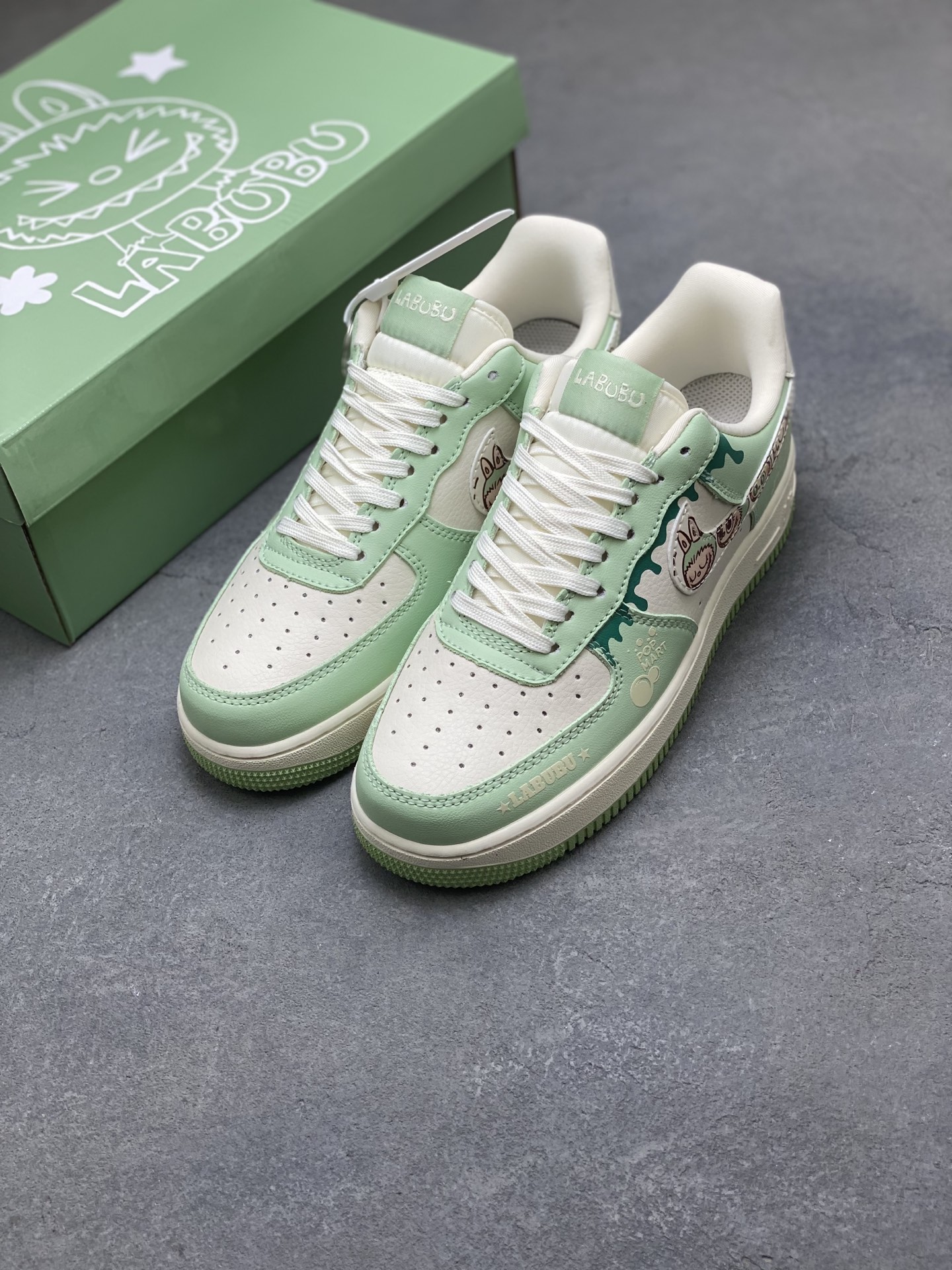 Nike Air Force 1 '07 Low Labubu Edition Sneakers - Limited Release 9 i1756225617412 372 0 7