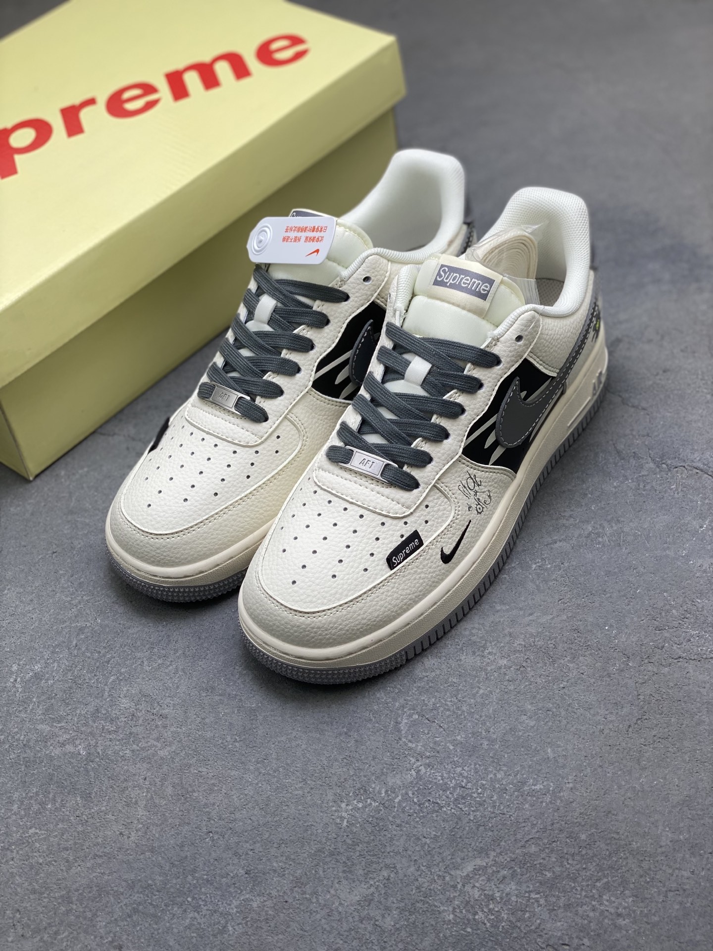 Nike Air Force 1 '07 Low Sneakers - Limited Edition, Supreme Collaboration 9 i1756225695164 139 0 7