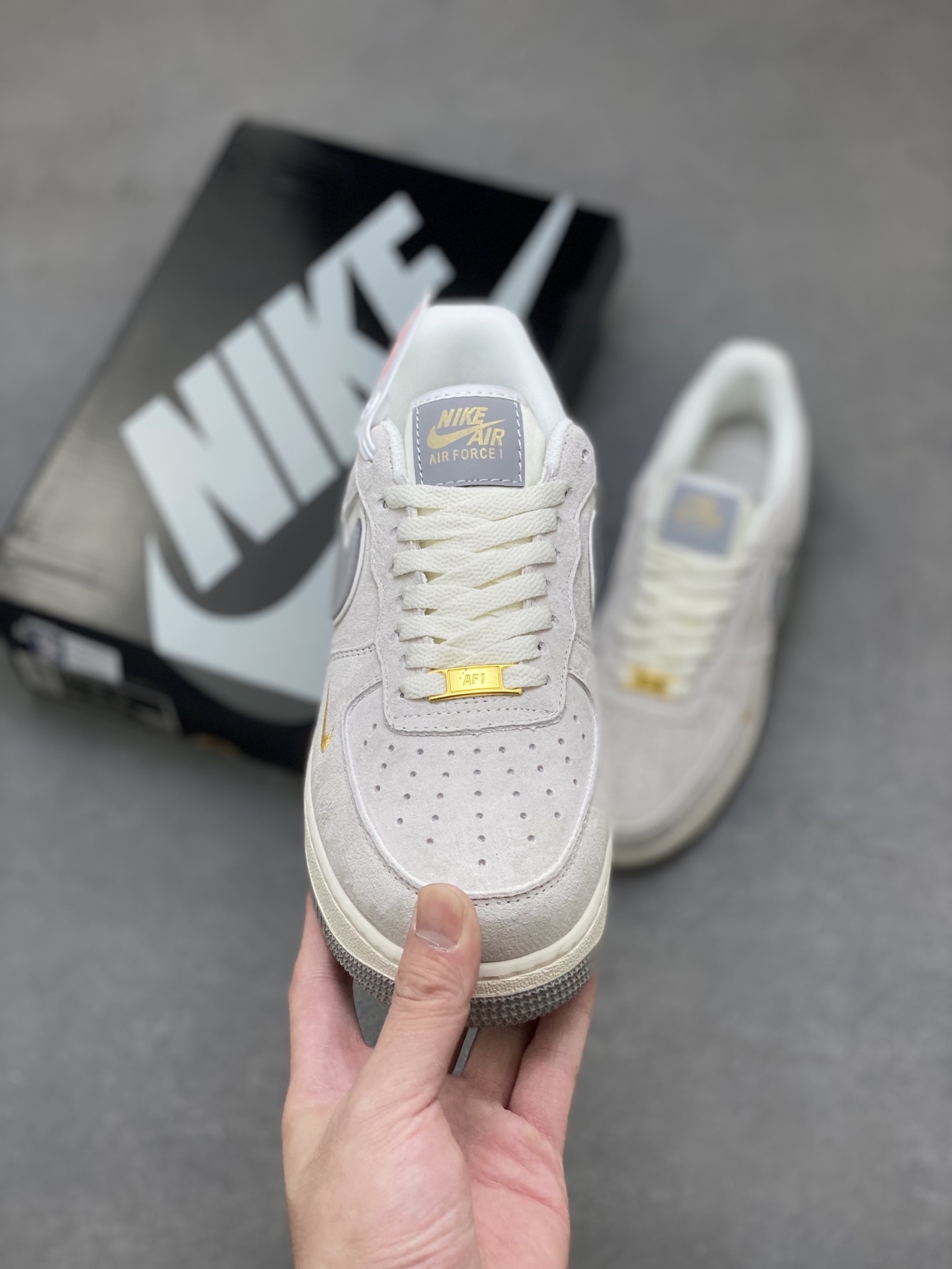 Nike Air Force 1 '07 Low Grey Suede Casual Sneakers 3 i1756225734841 9911 0 1