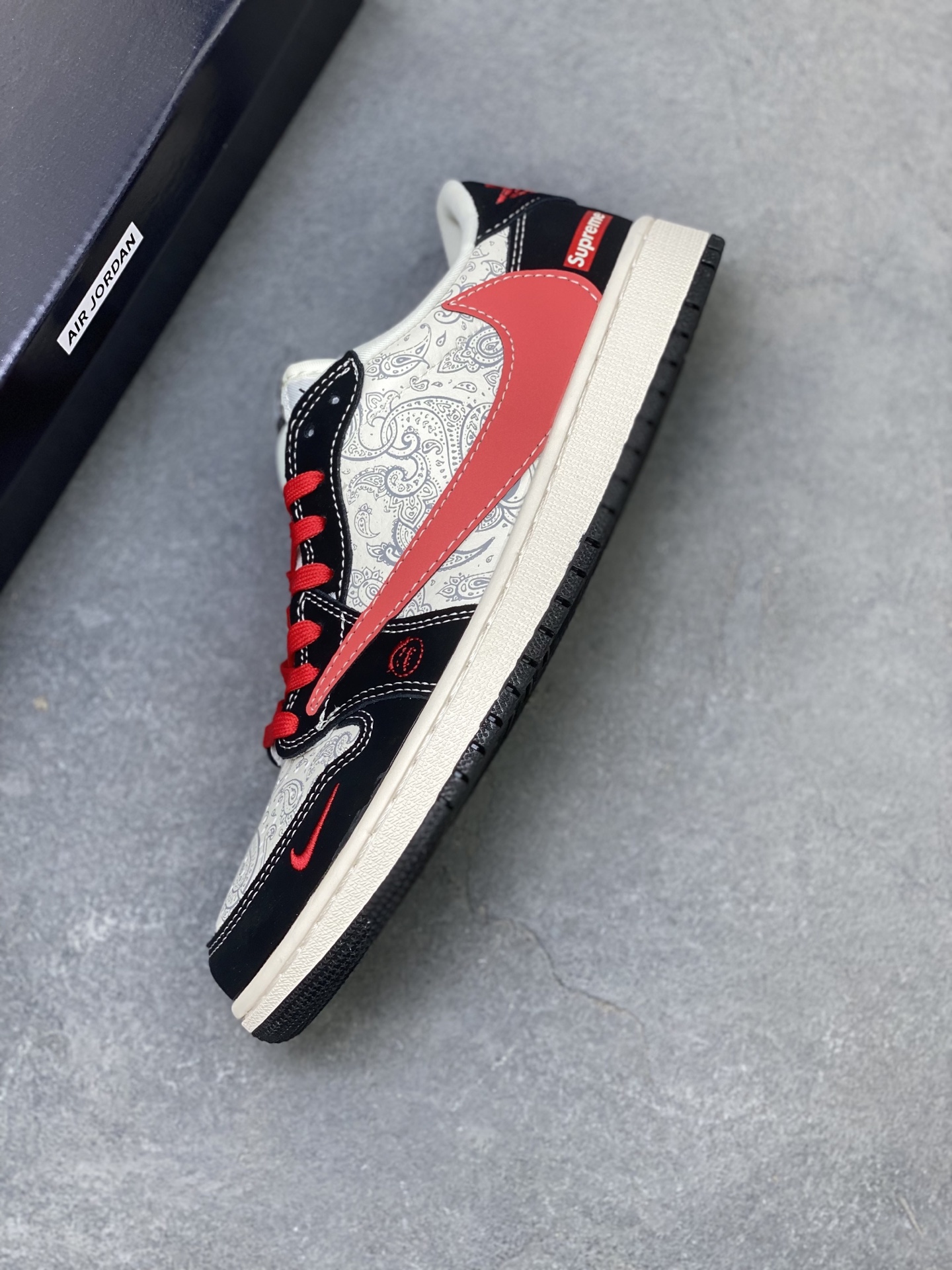 Air Jordan 1 Low Travis Scott Fragment Design Collaboration Sneakers 7 i1756226345149 8220 0 6