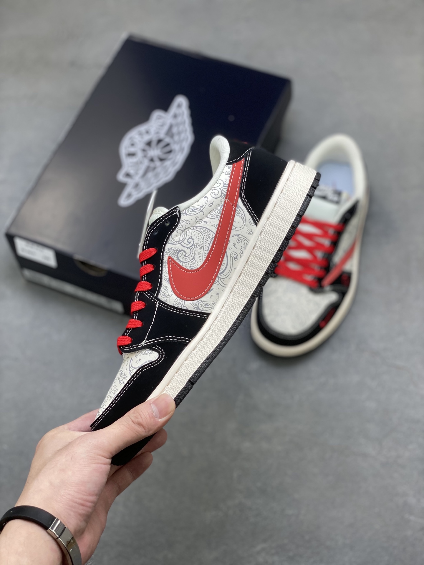 Air Jordan 1 Low Travis Scott Fragment Design Collaboration Sneakers 3 i1756226345375 2603 0 2