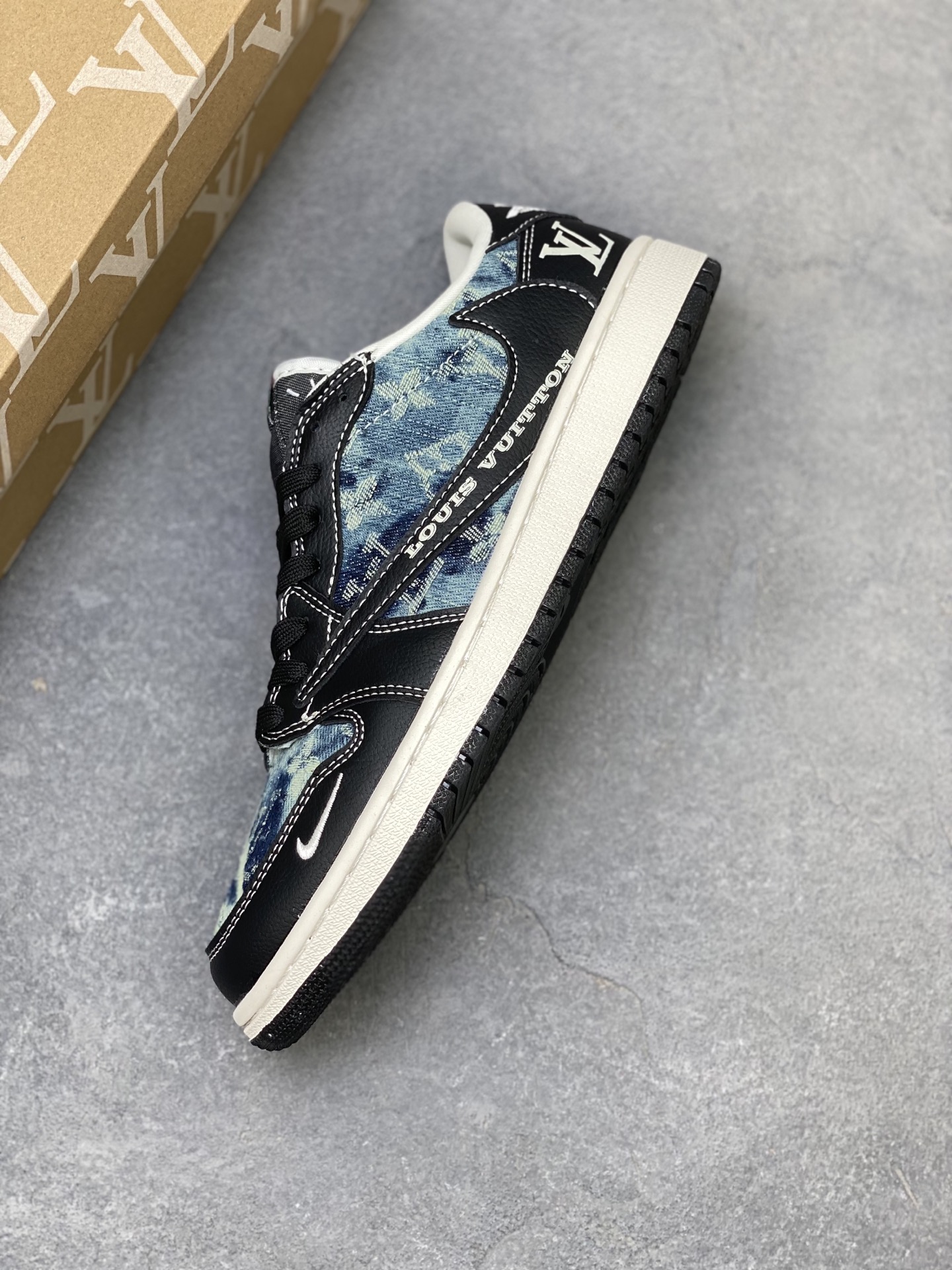 Air Jordan 1 Low Louis Vuitton x Travis Scott, Stylish Sneakers 7 i1756226385290 2285 0 6