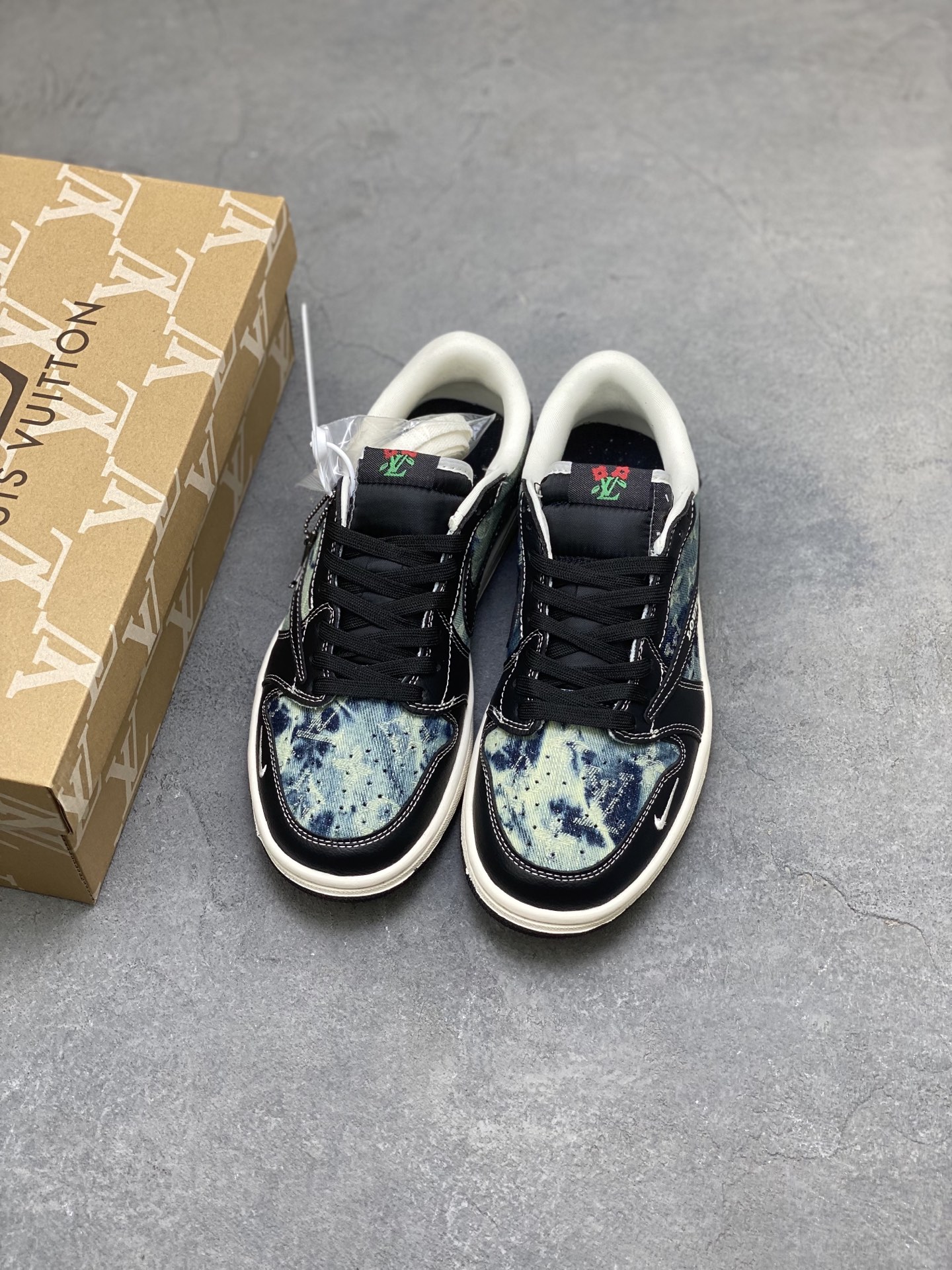 Air Jordan 1 Low Louis Vuitton x Travis Scott, Stylish Sneakers 8 i1756226385995 4833 0 7
