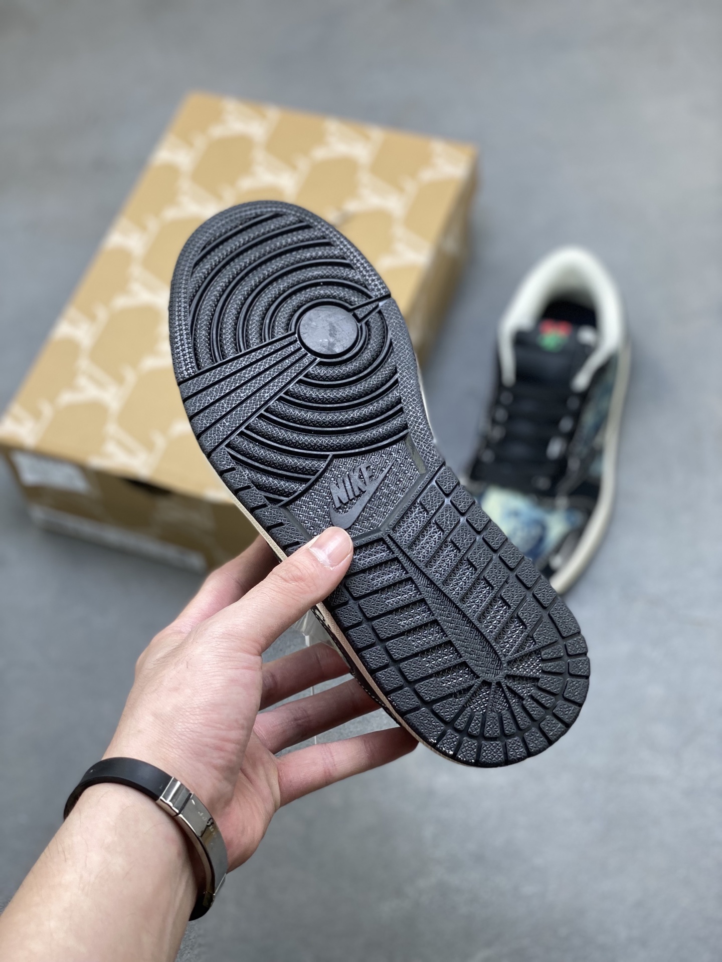 Air Jordan 1 Low Louis Vuitton x Travis Scott, Stylish Sneakers 6 i1756226386237 1809 0 5